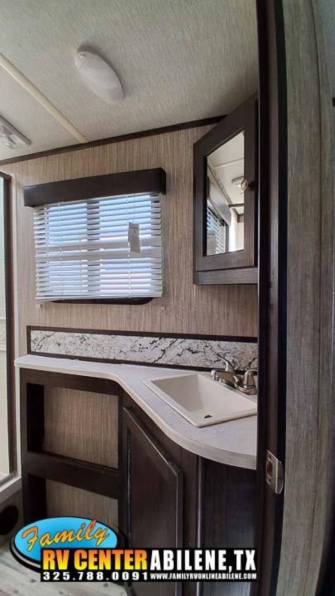 A photo of this 2019 Heartland SUNDANCE ULTRA LITE 278BH