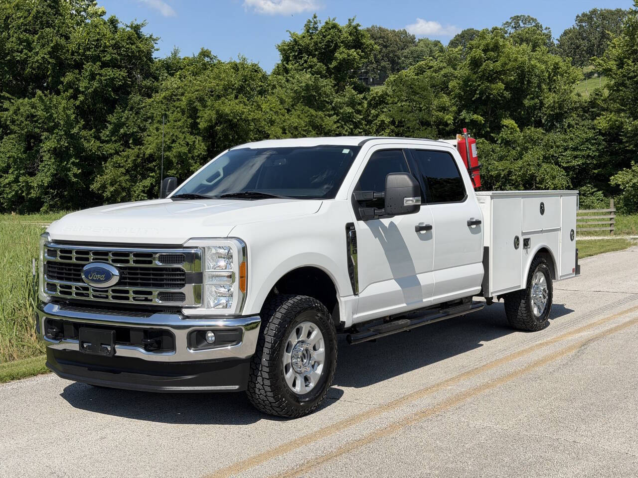 2023 FORD F350 in Harrison, AR
