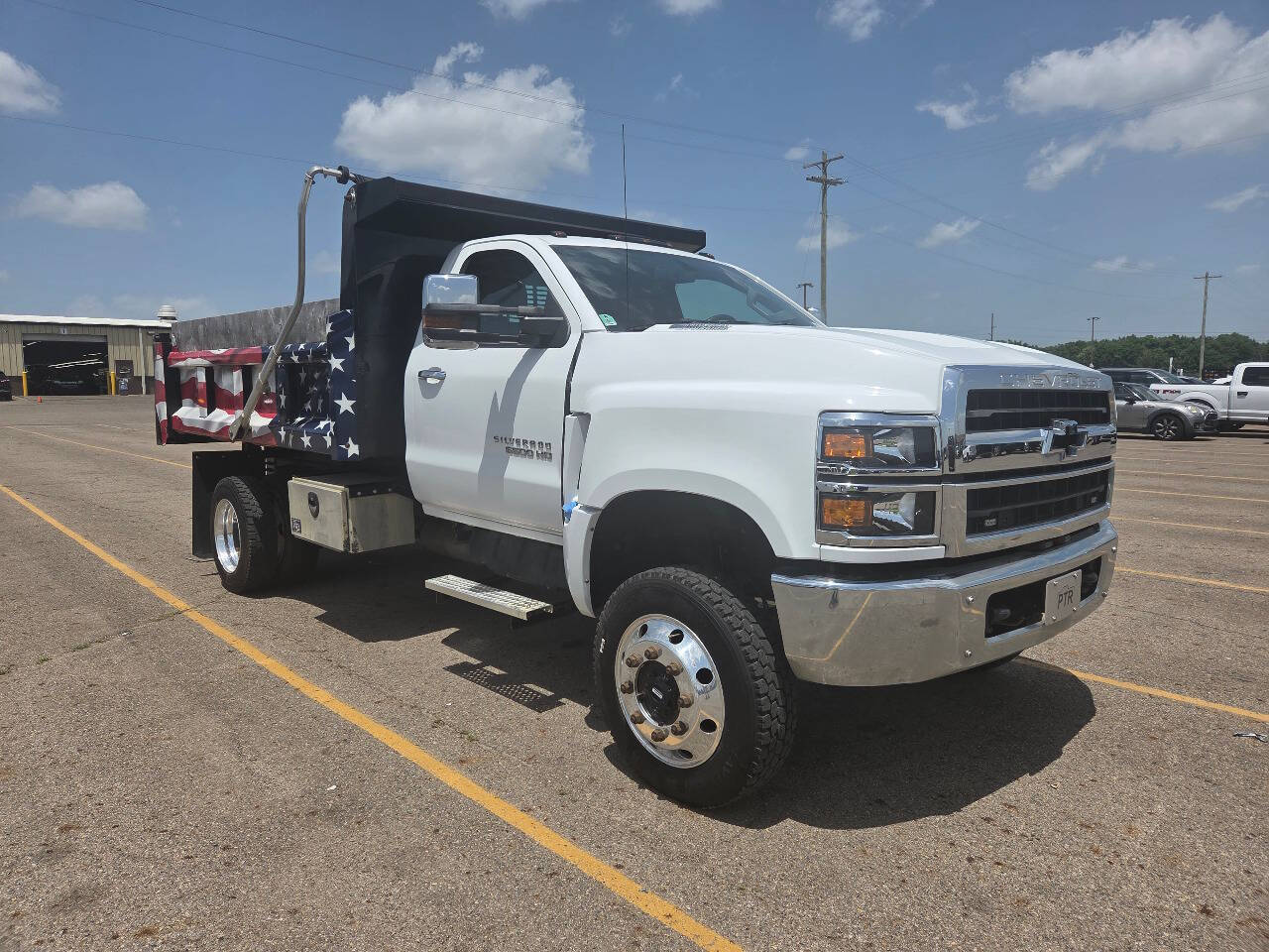 2020 CHEVROLET Silverado 6500HD WT in Fort Wayne, IN