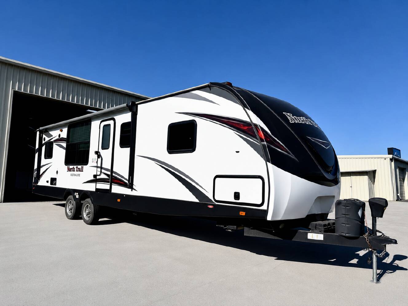 A photo of this 2018 Heartland North Trail NT KING 30RKDD