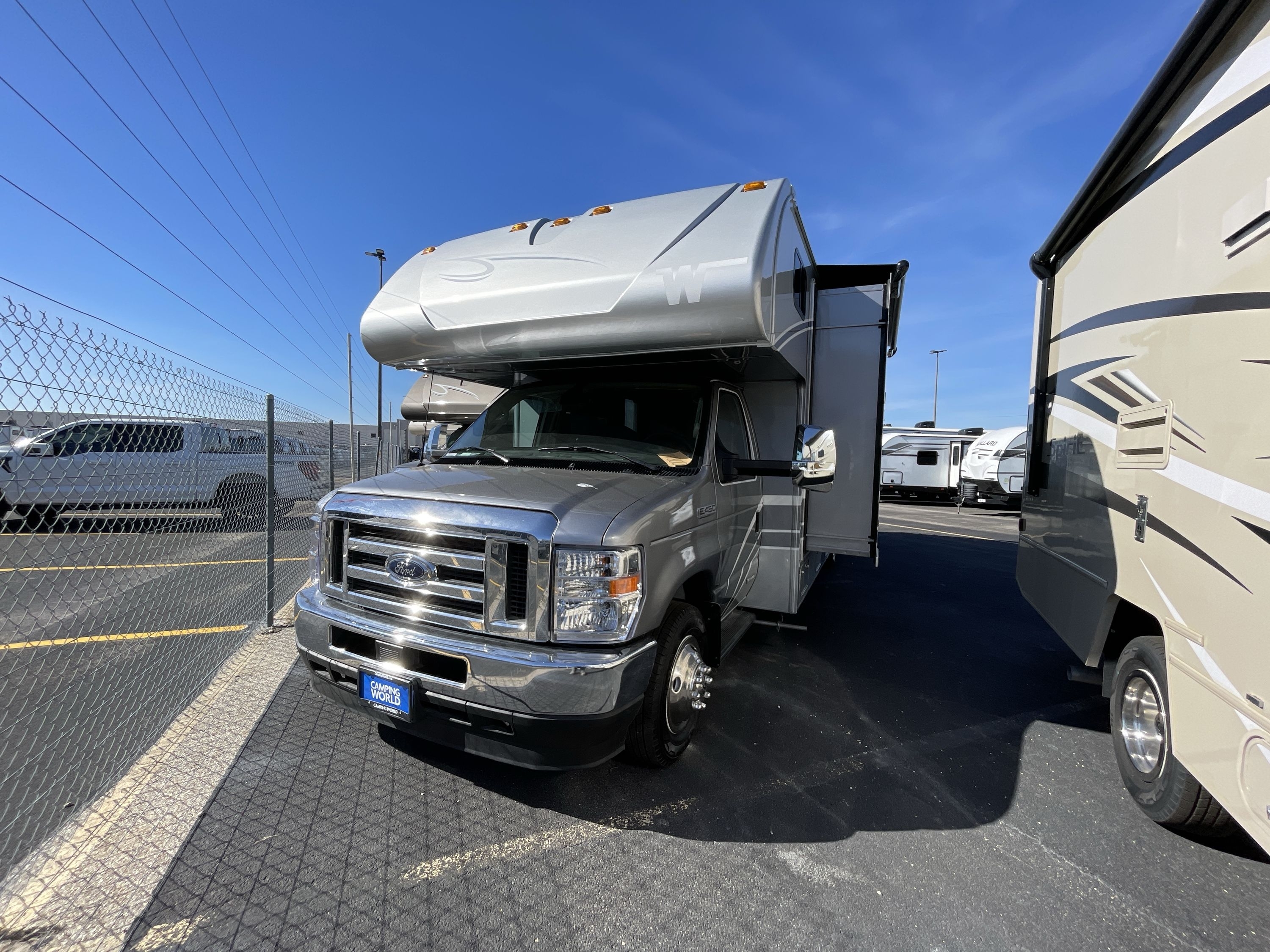 2025 Winnebago SPIRIT 31H in katy TX