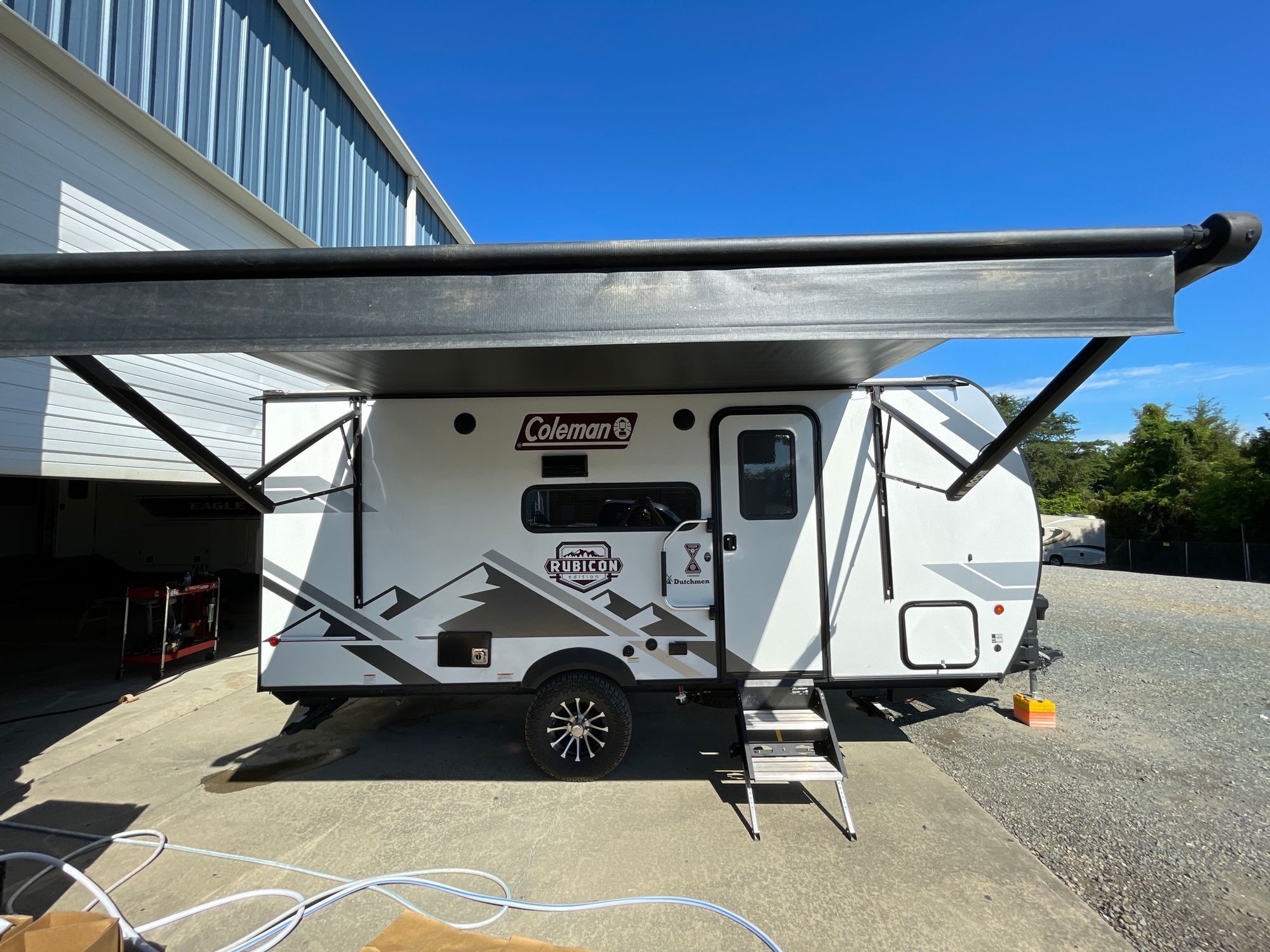 2022 Dutchmen COLEMAN RUBICON 1628BH in ashland VA
