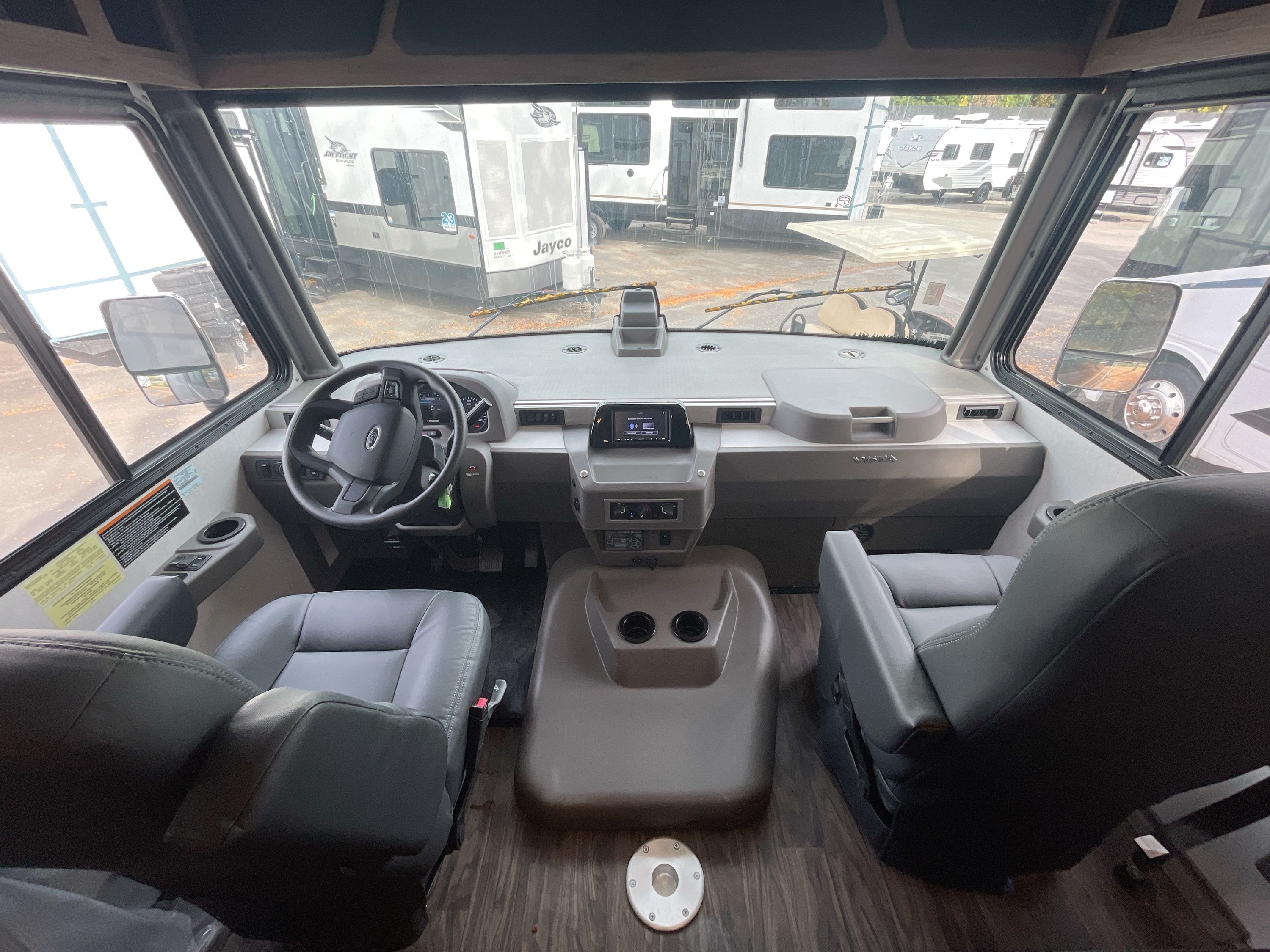 2025 Winnebago VISTA 33K in kingston NY