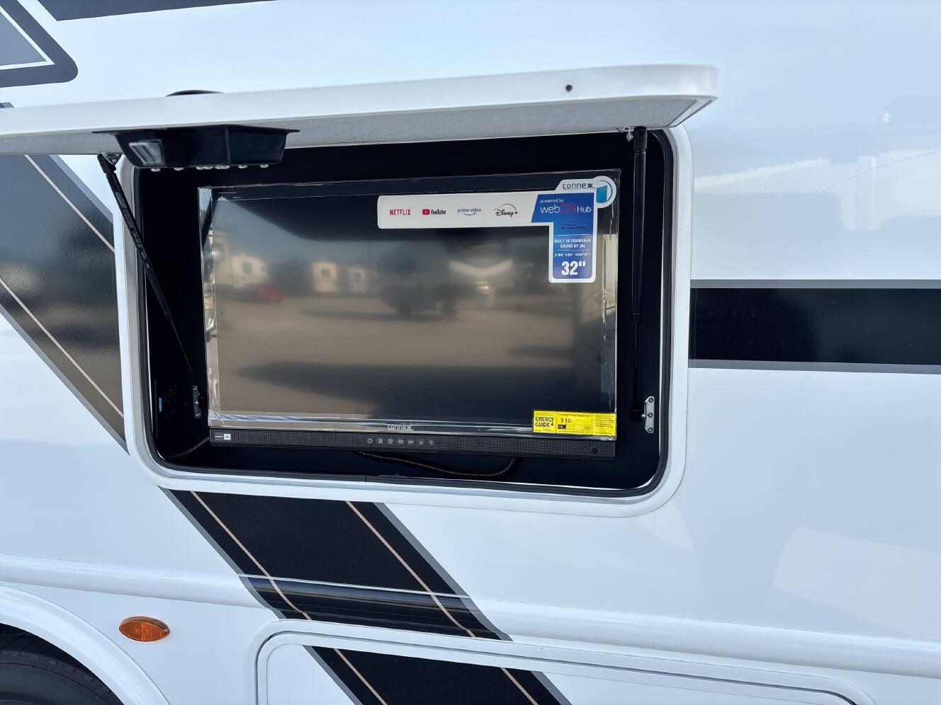 A photo of this 2027 Thor FREEDOM TRAVELER A29