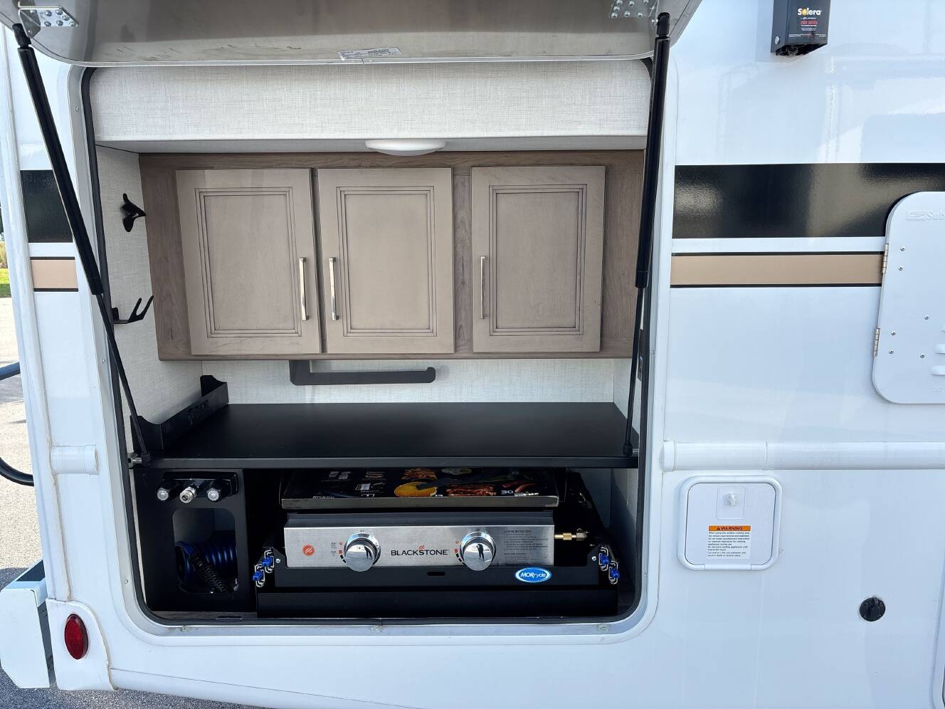 A photo of this 2027 Thor FREEDOM TRAVELER A29