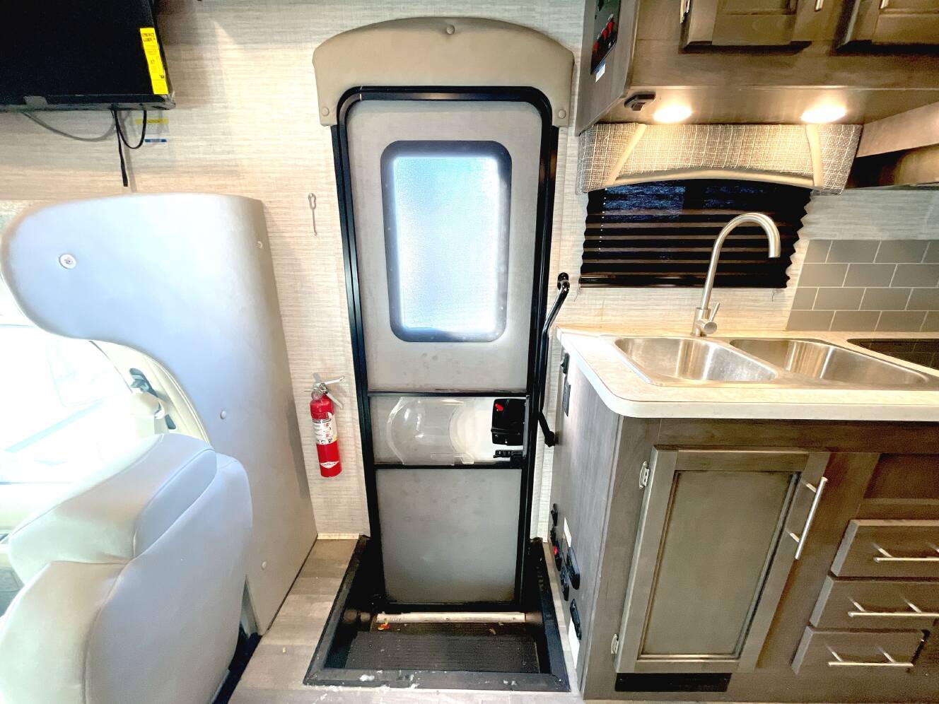A photo of this 2024 Jayco REDHAWK SE 22C