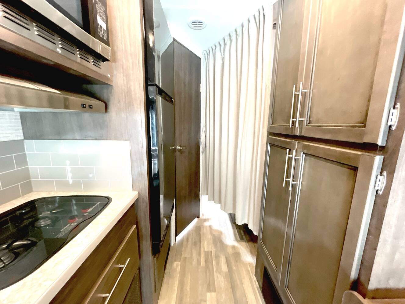 A photo of this 2024 Jayco REDHAWK SE 22C