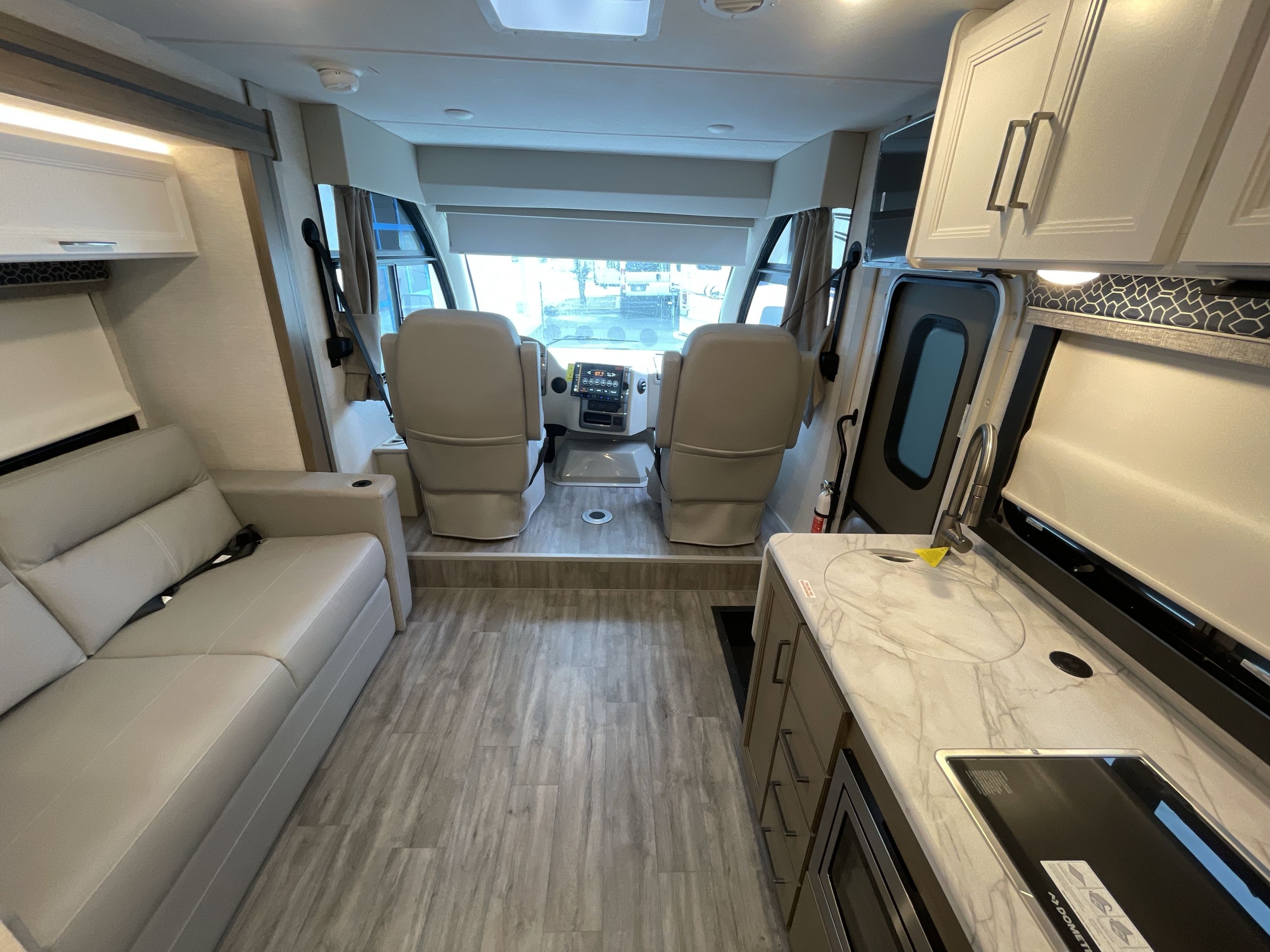 2026 Thor FREEDOM TRAVELER A24 in french camp CA