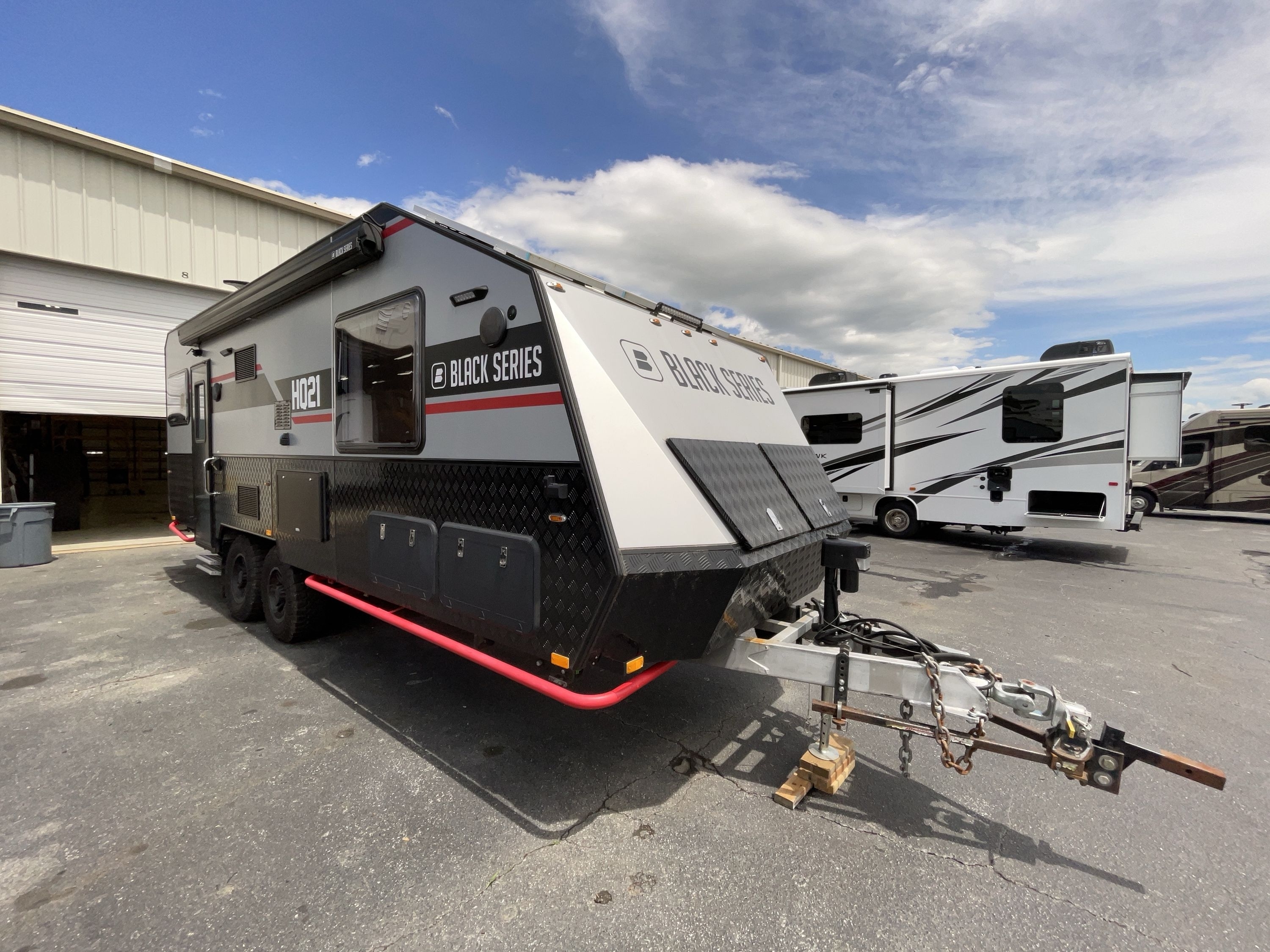 2022 Black Series BLACK SERIES CAMPER HQ21 in hendersonville NC