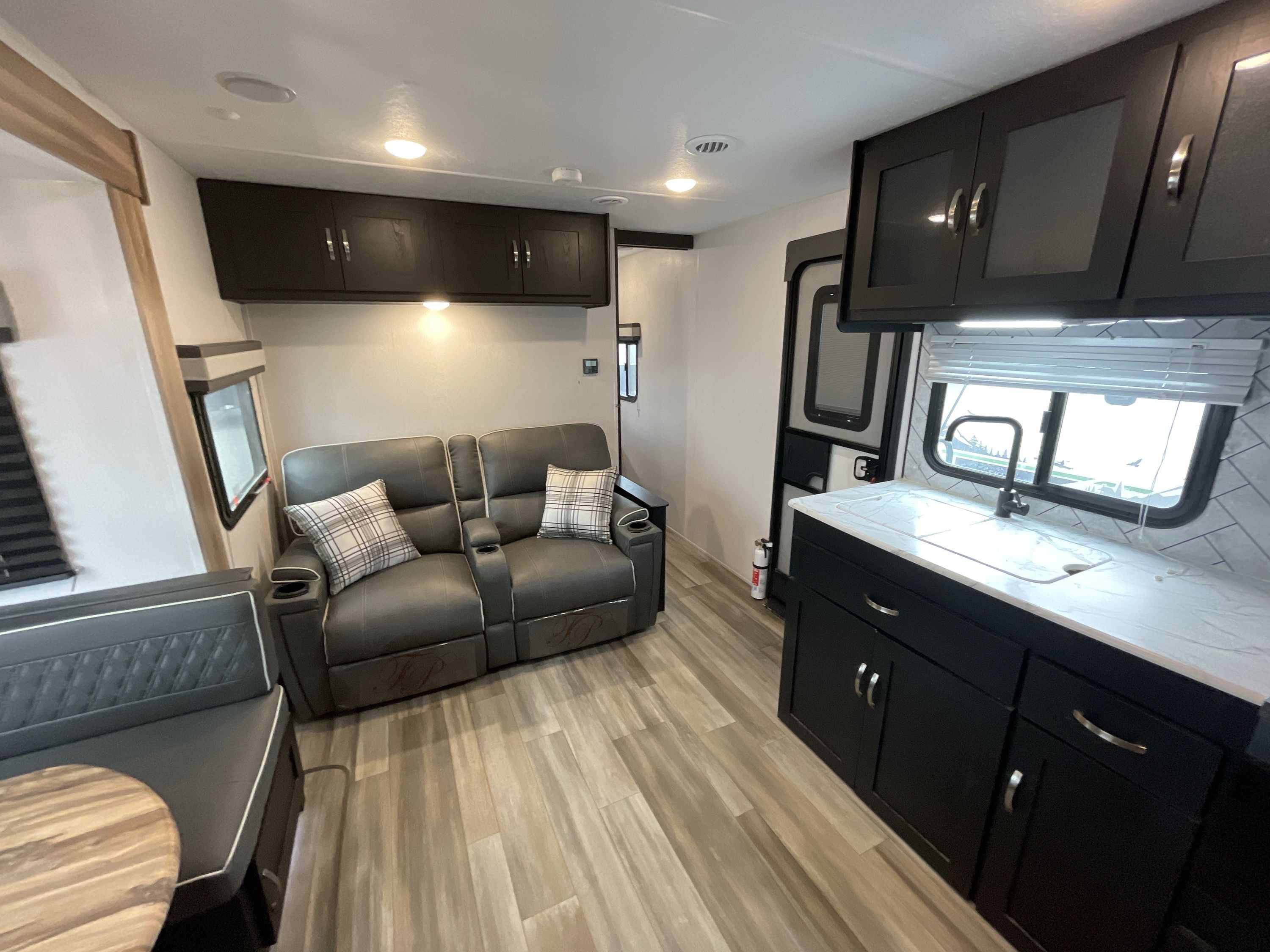 2023 Coachmen FREEDOM EXPRESS ULTRA LITE 252RBS in liberty lake WA