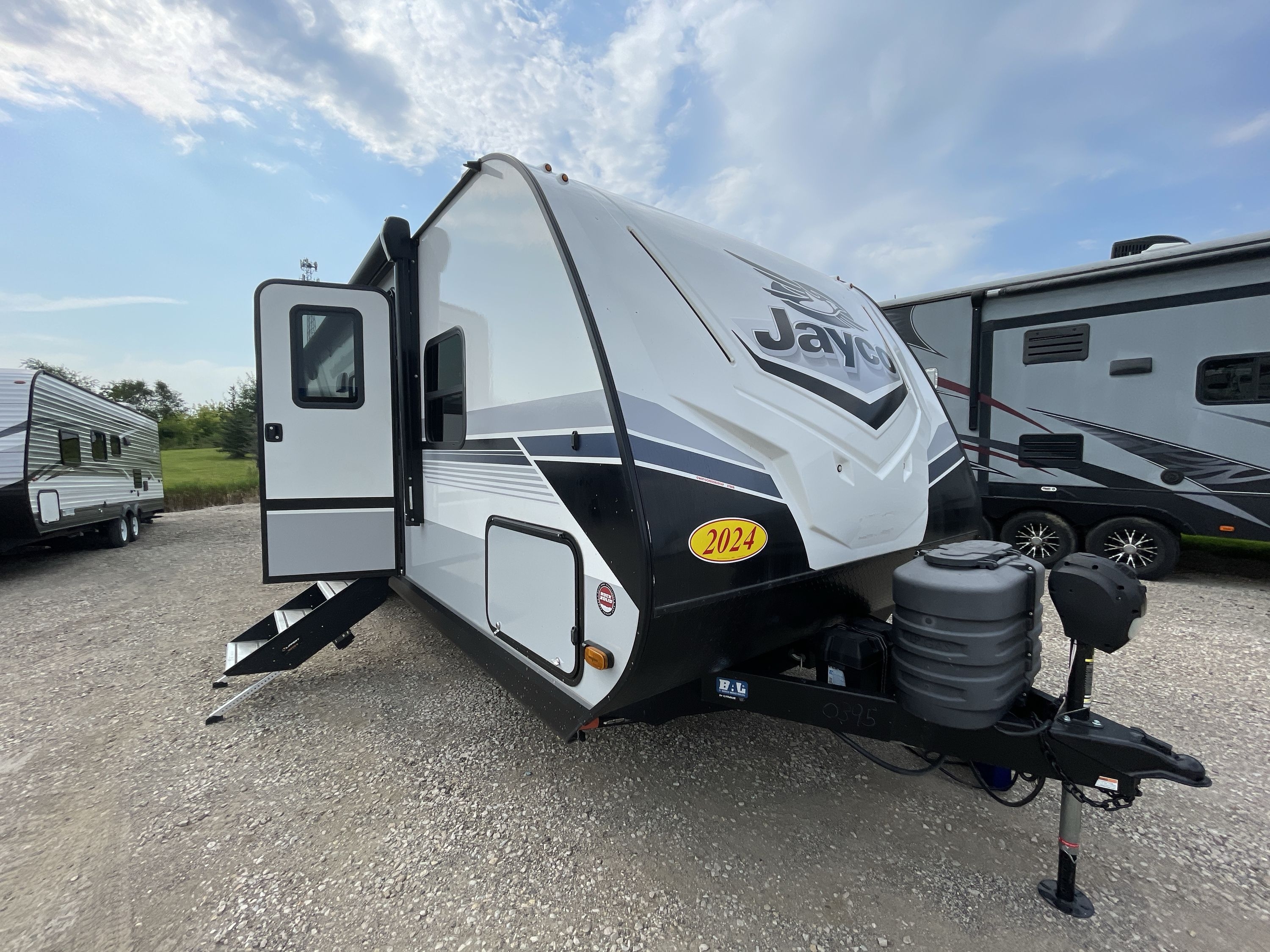 2024 Jayco JAY FEATHER 27BHB in cedar falls IA