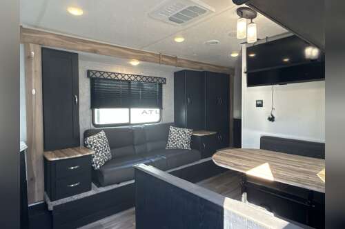 2022 Coachmen FREEDOM EXPRESS ULTRA LITE 246RKS in birch run MI