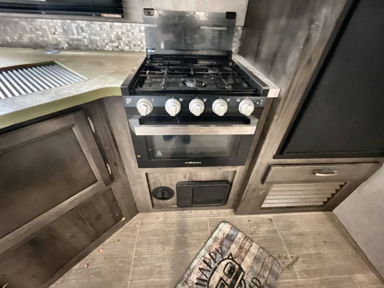A photo of this 2020 Jayco JAY FEATHER 29QB