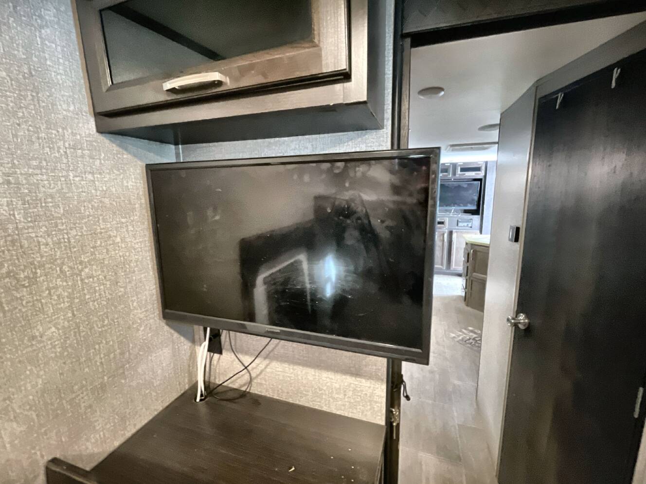 A photo of this 2020 Jayco JAY FEATHER 29QB