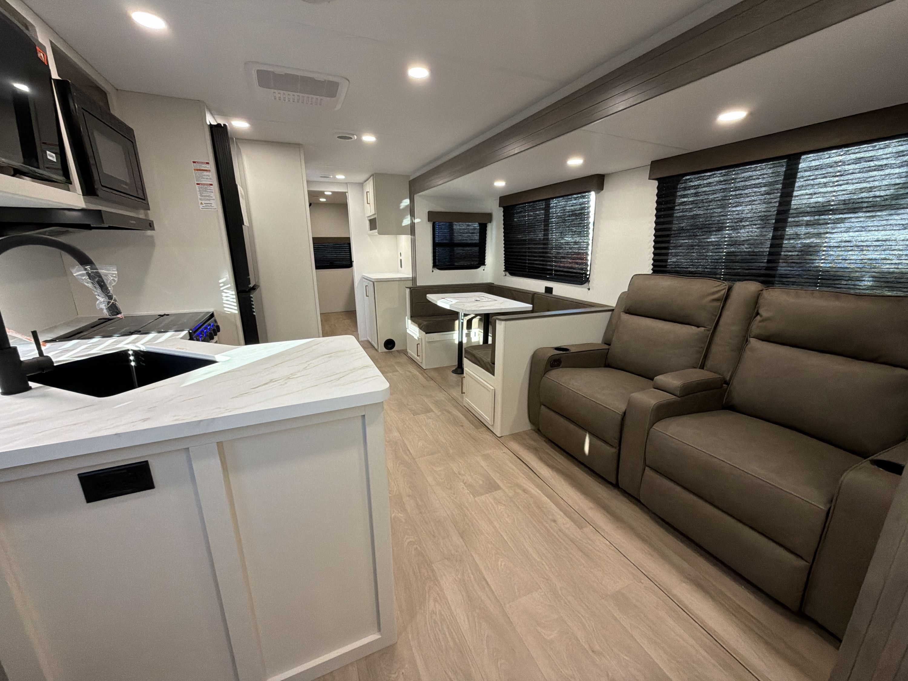 2026 Grand Design TRANSCEND 325BHT in springfield MO