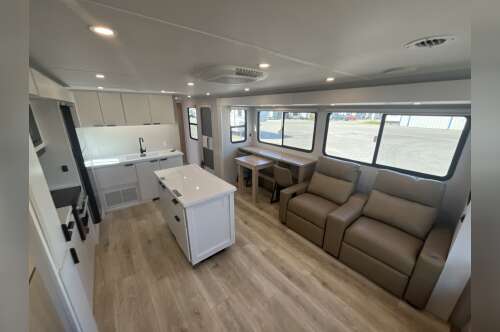 2026 Winnebago THRIVE 29RLO in biloxi MS