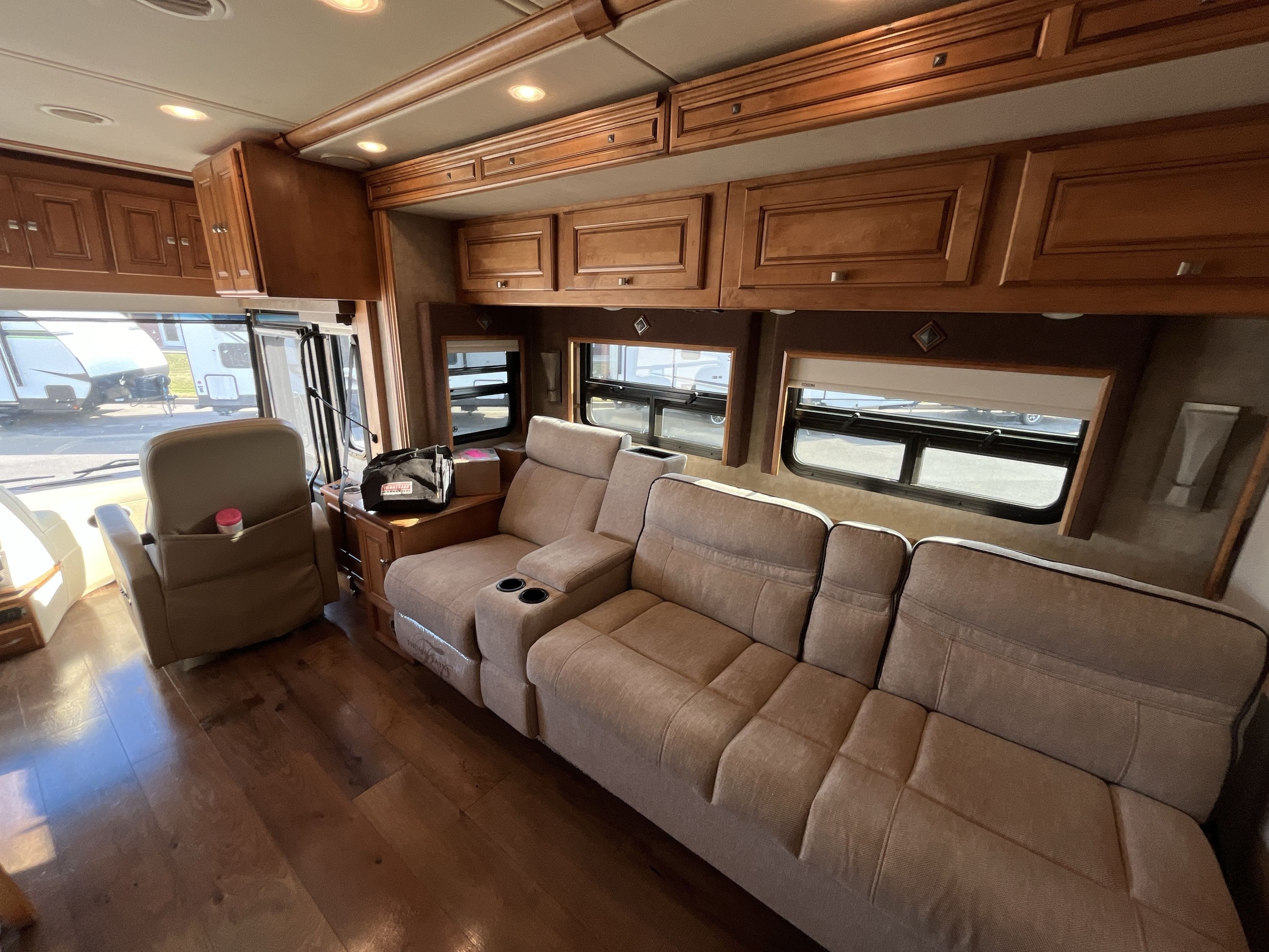 2014 Winnebago JOURNEY 34B in biloxi MS
