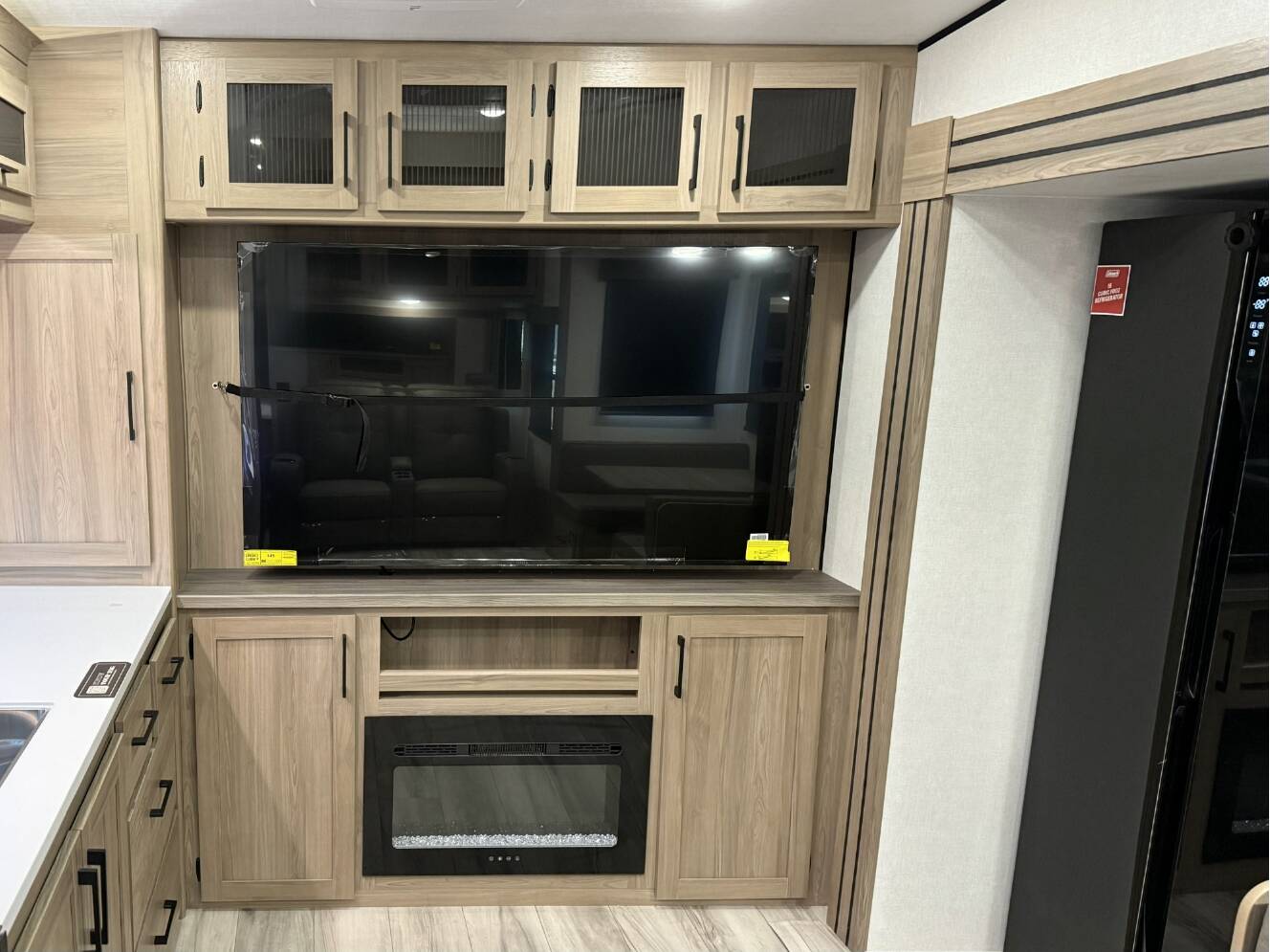 A photo of this 2026 Keystone COLEMAN LEGACY 2400REX
