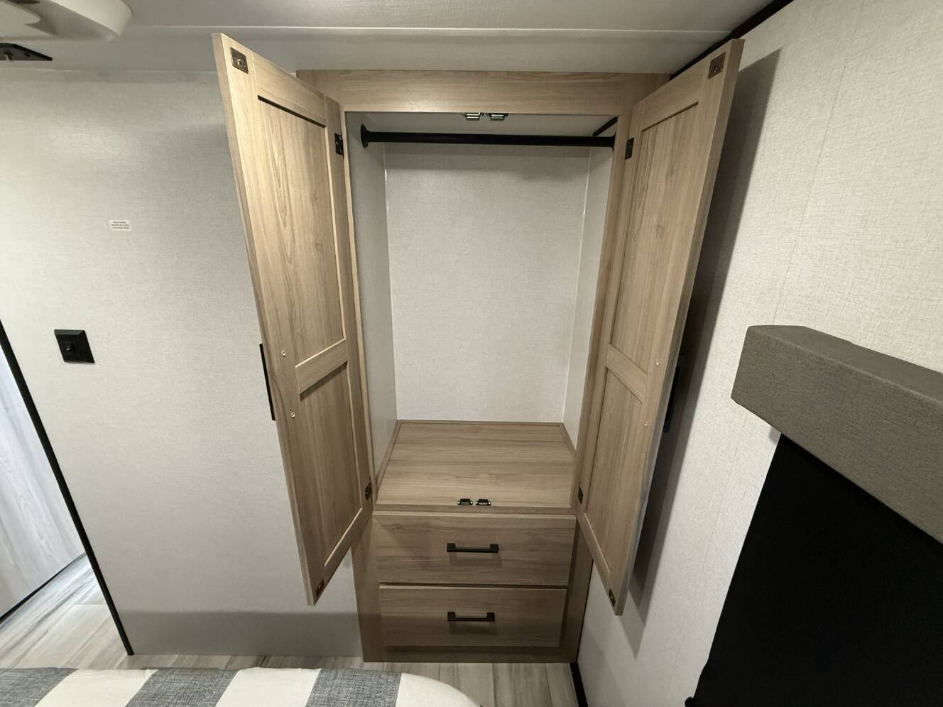 A photo of this 2026 Keystone COLEMAN LEGACY 2400REX