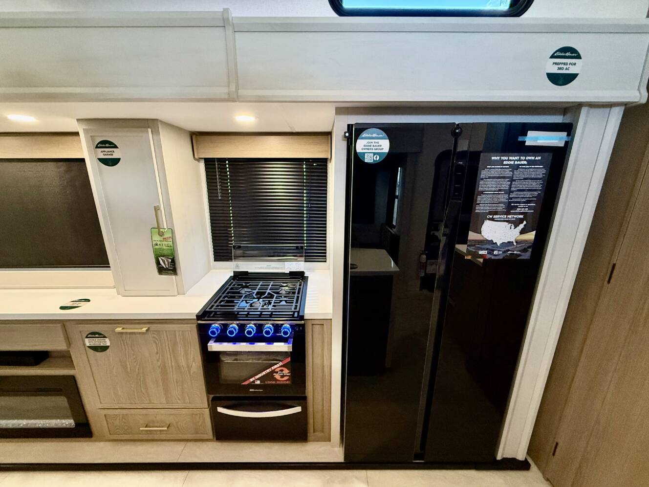 A photo of this 2026 Dutchmen EDDIE BAUER SUMMIT 3210RL