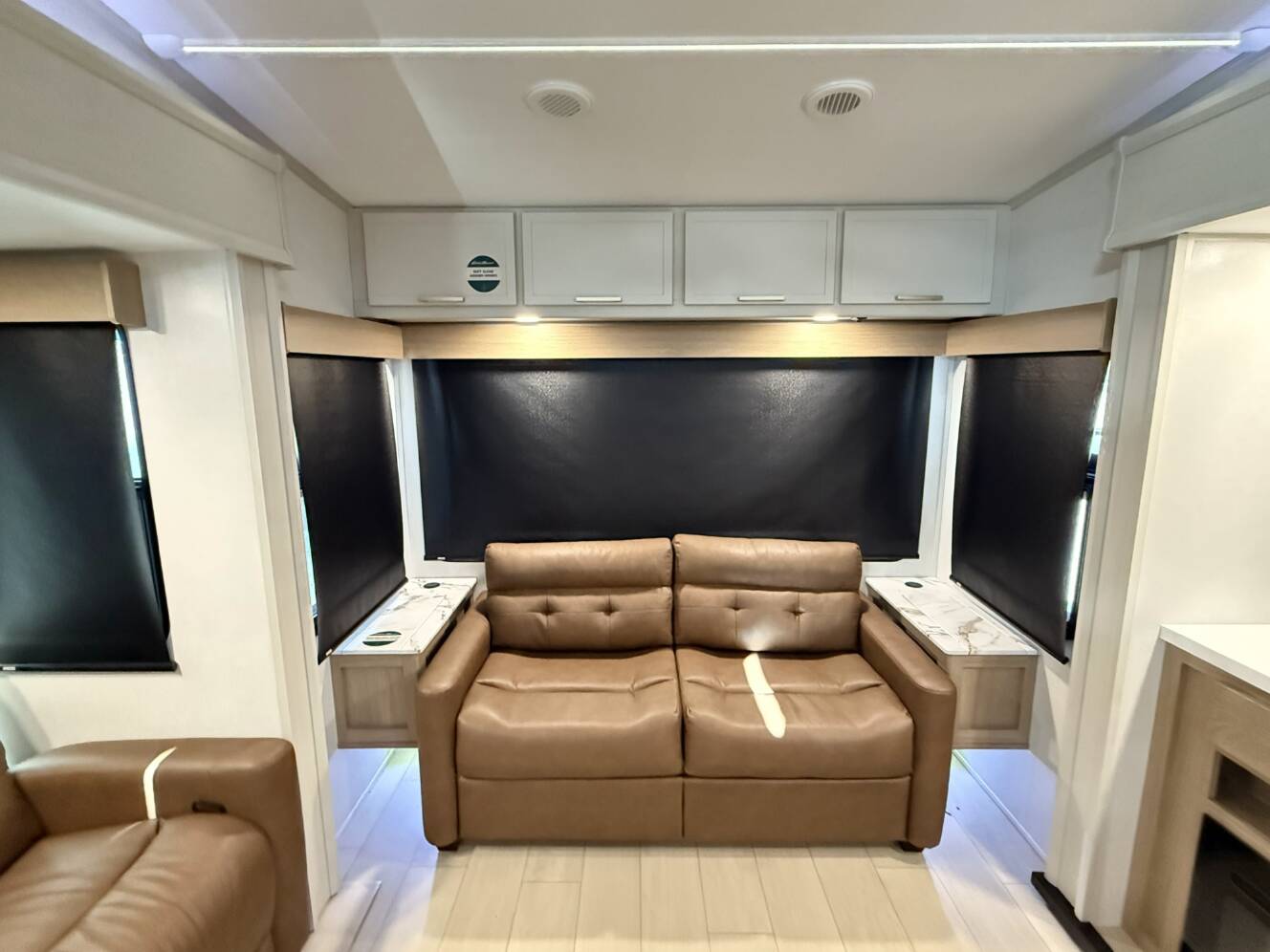 A photo of this 2026 Dutchmen EDDIE BAUER SUMMIT 3210RL