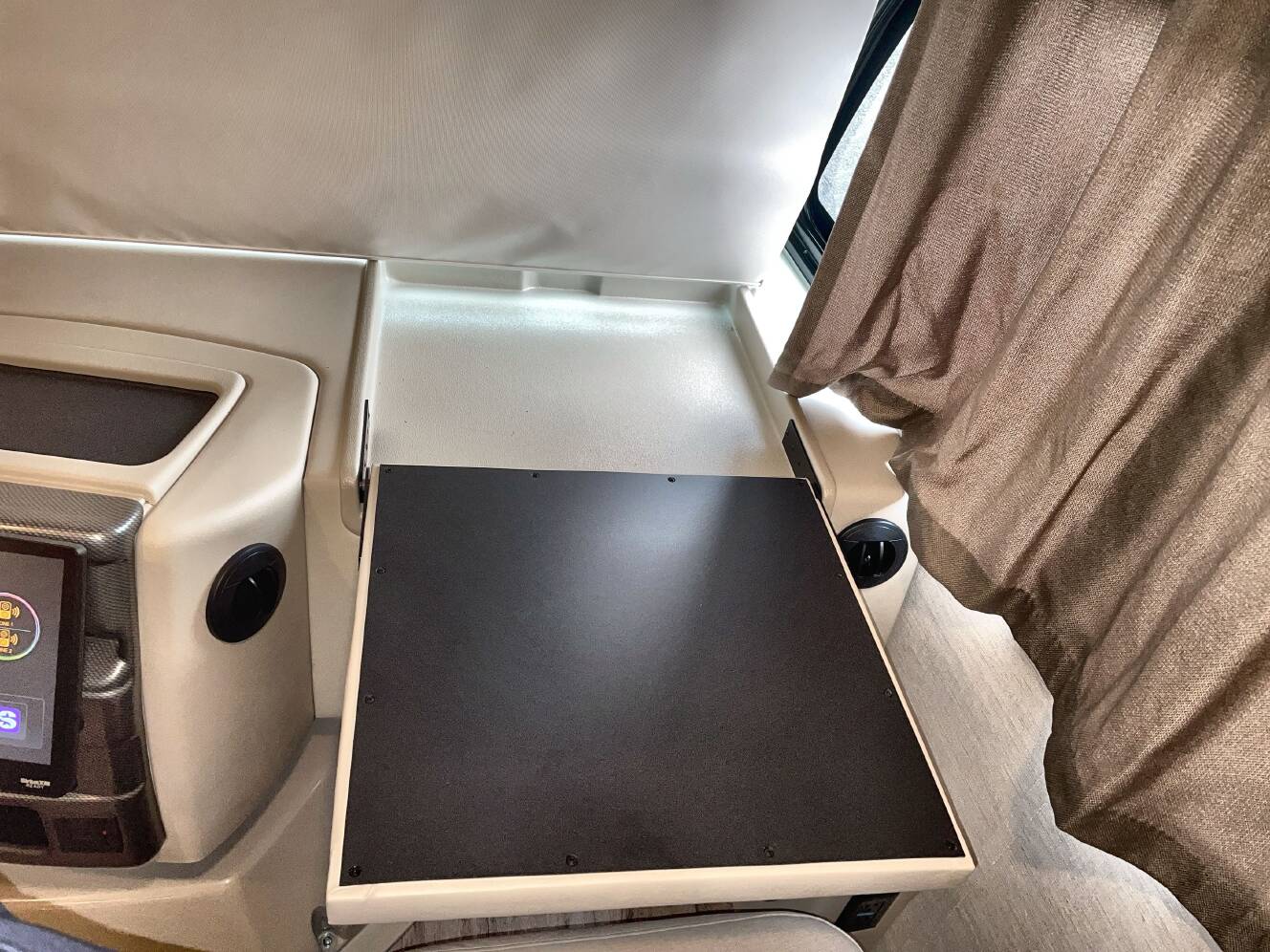 A photo of this 2026 Thor FREEDOM TRAVELER A24
