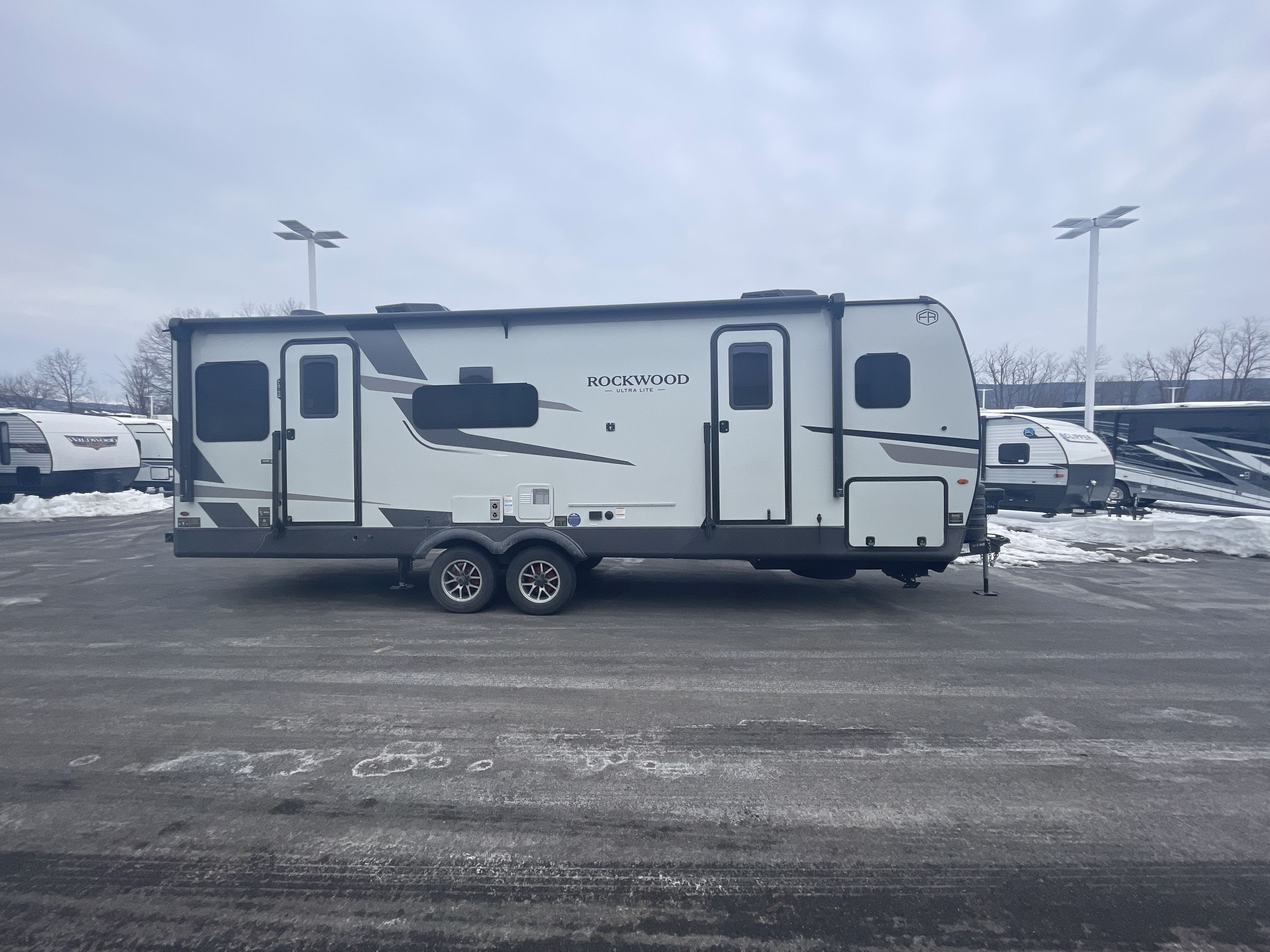 2026 Forest River ROCKWOOD ULTRA LITE 2618RD in hamburg PA
