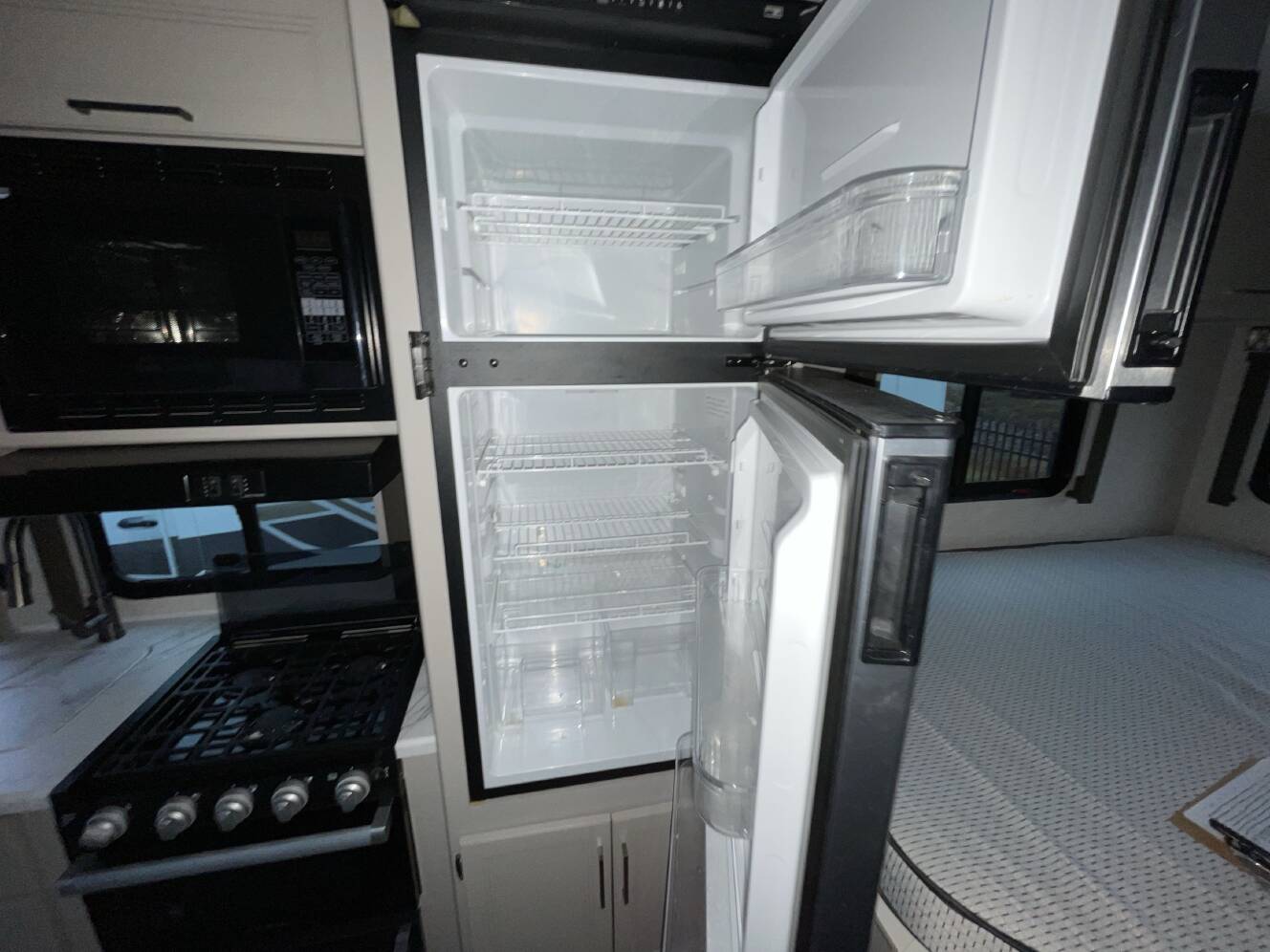 A photo of this 2023 Thor GENEVA 22VA