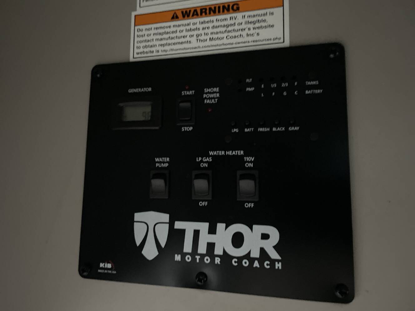 A photo of this 2023 Thor GENEVA 22VA