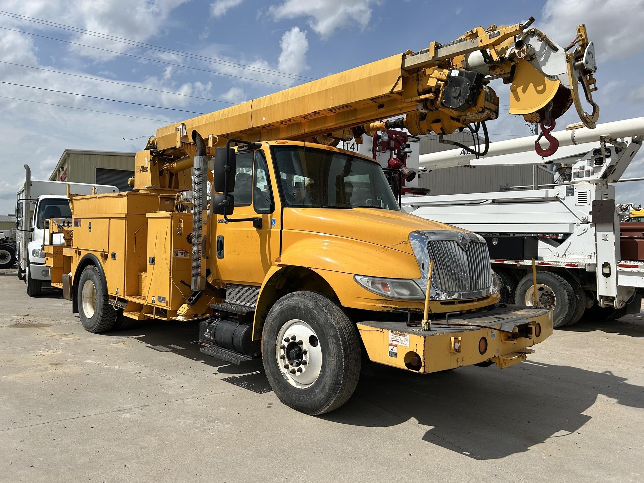 2012 ALTEC DM47BR in Covington, TN