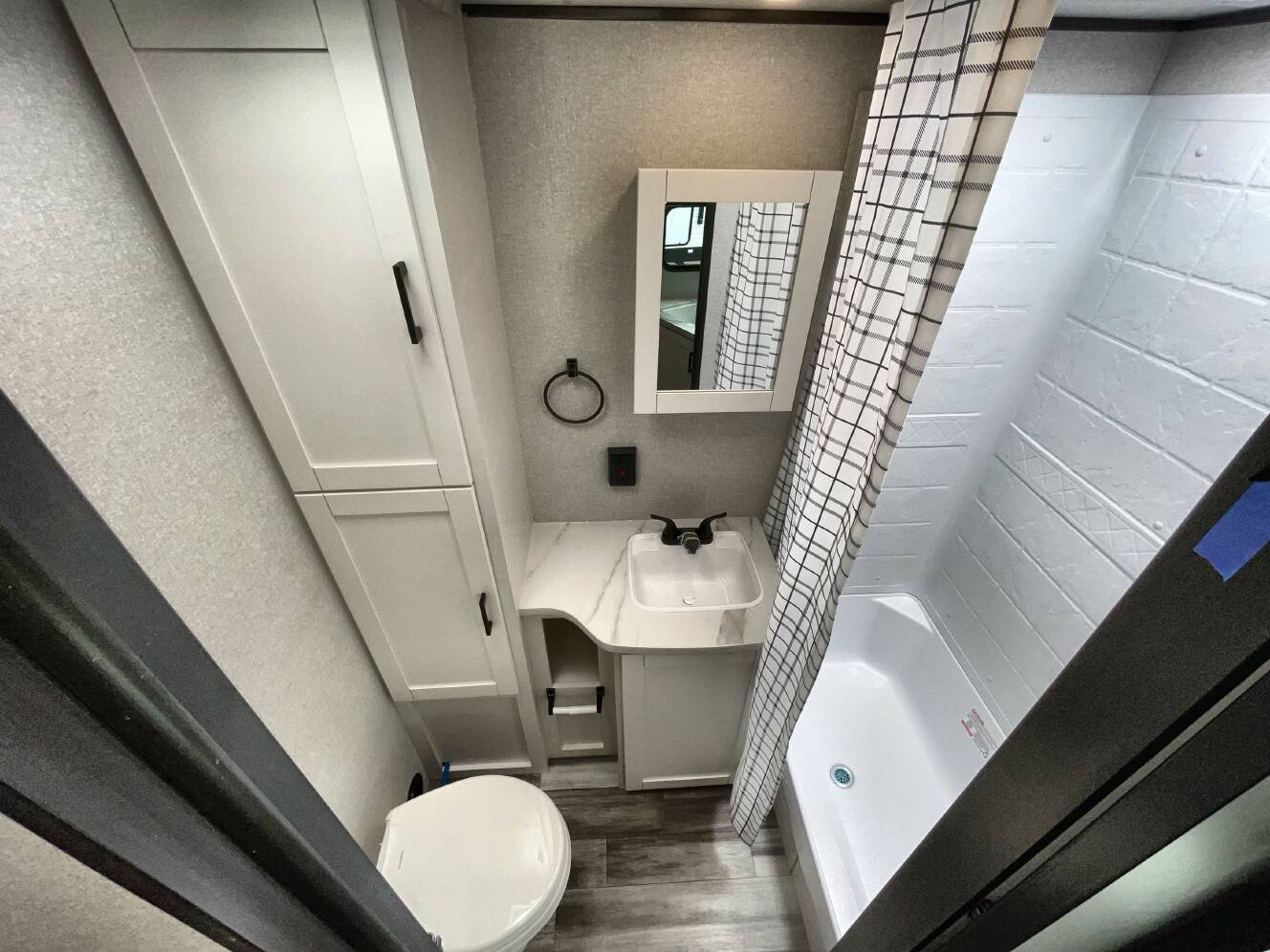A photo of this 2026 Jayco JAY FLIGHT SLX 225MLS