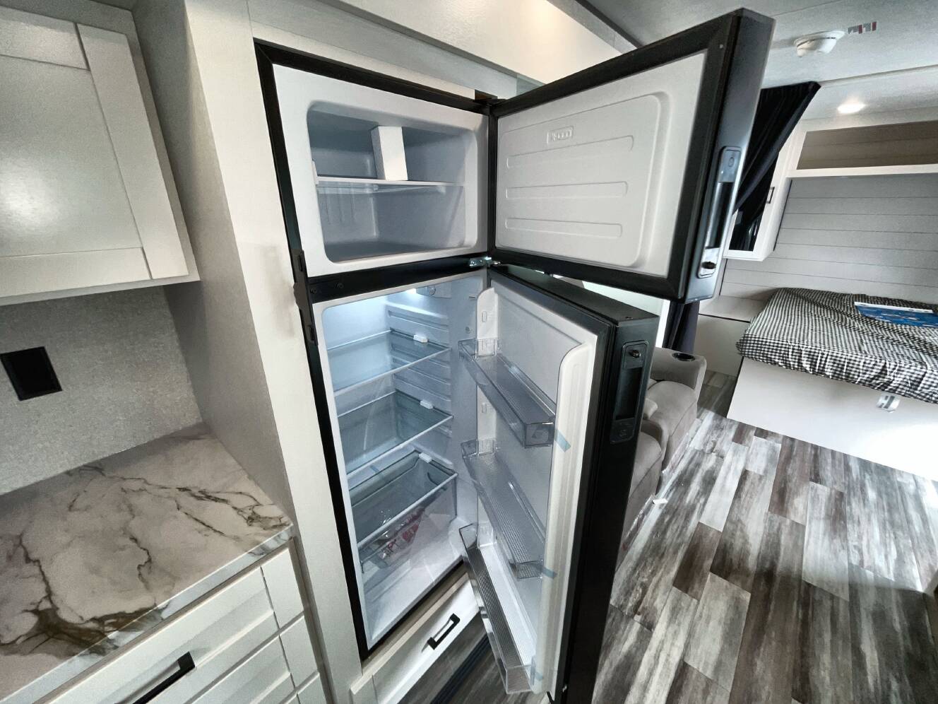 A photo of this 2026 Jayco JAY FLIGHT SLX 225MLS