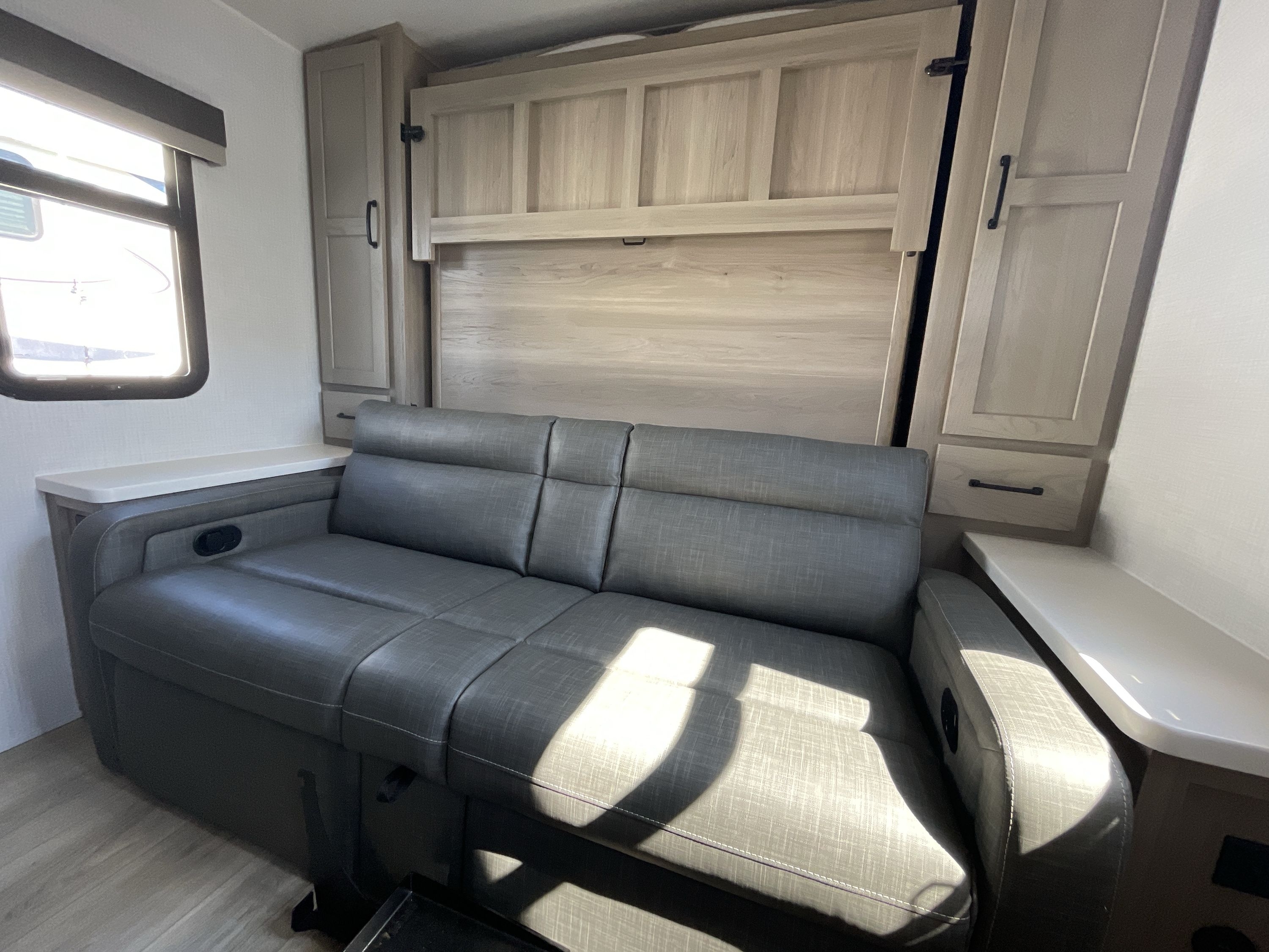 2025 Forest River ROCKWOOD MINI LITE 2214S 2104S in bossier city LA