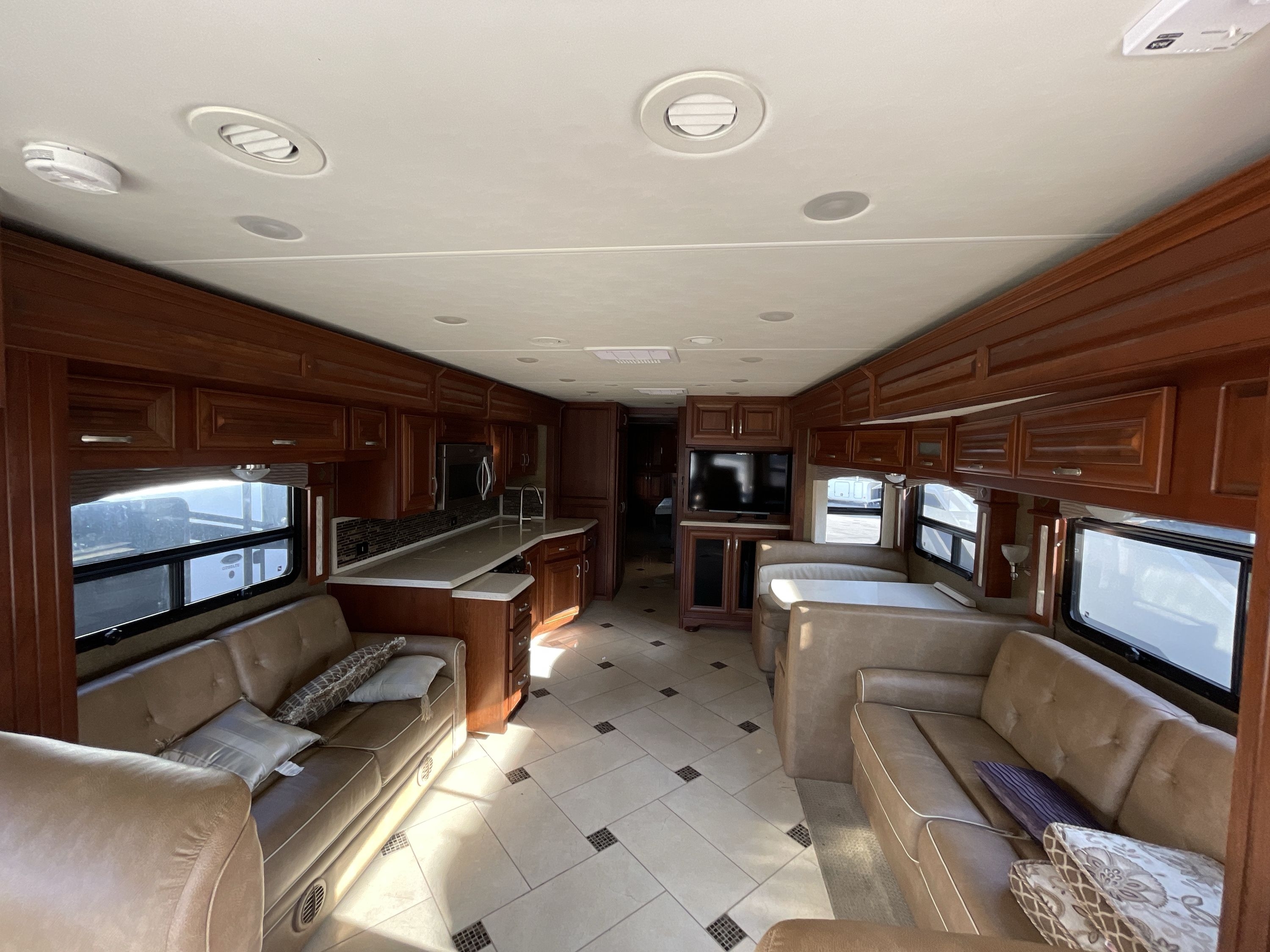 2014 Forest River CHARLESTON 430BH in riverside CA