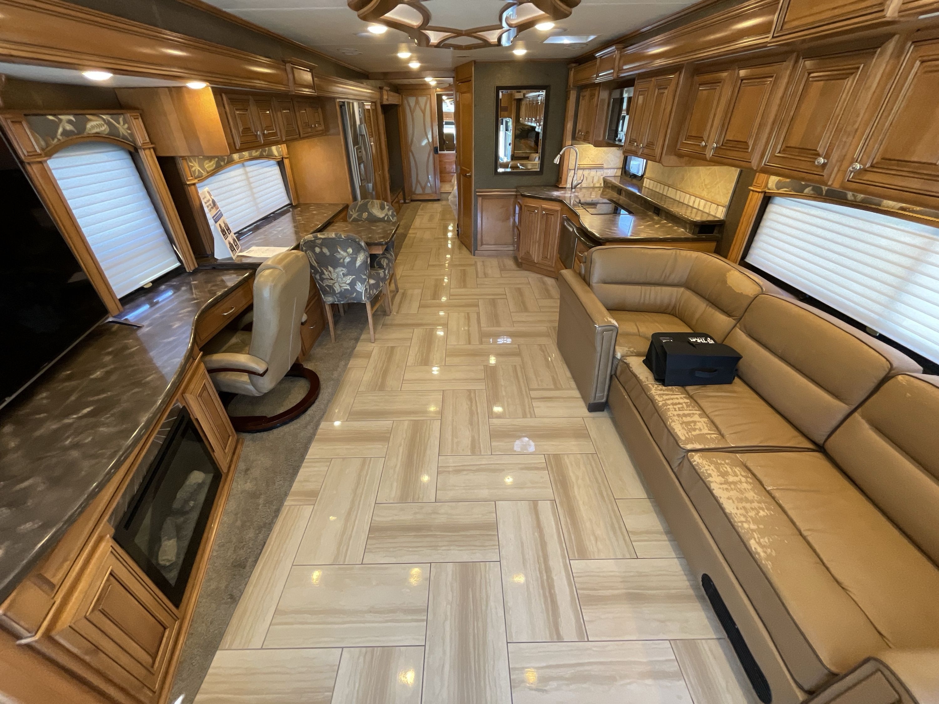 2016 Thor TUSCANY 45AT in idaho falls ID