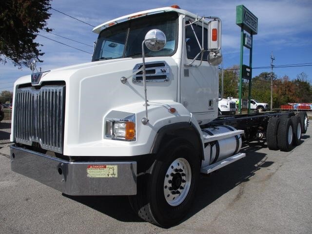 2015 WESTERN STAR CONVENTIONAL in Fort Wayne, IN