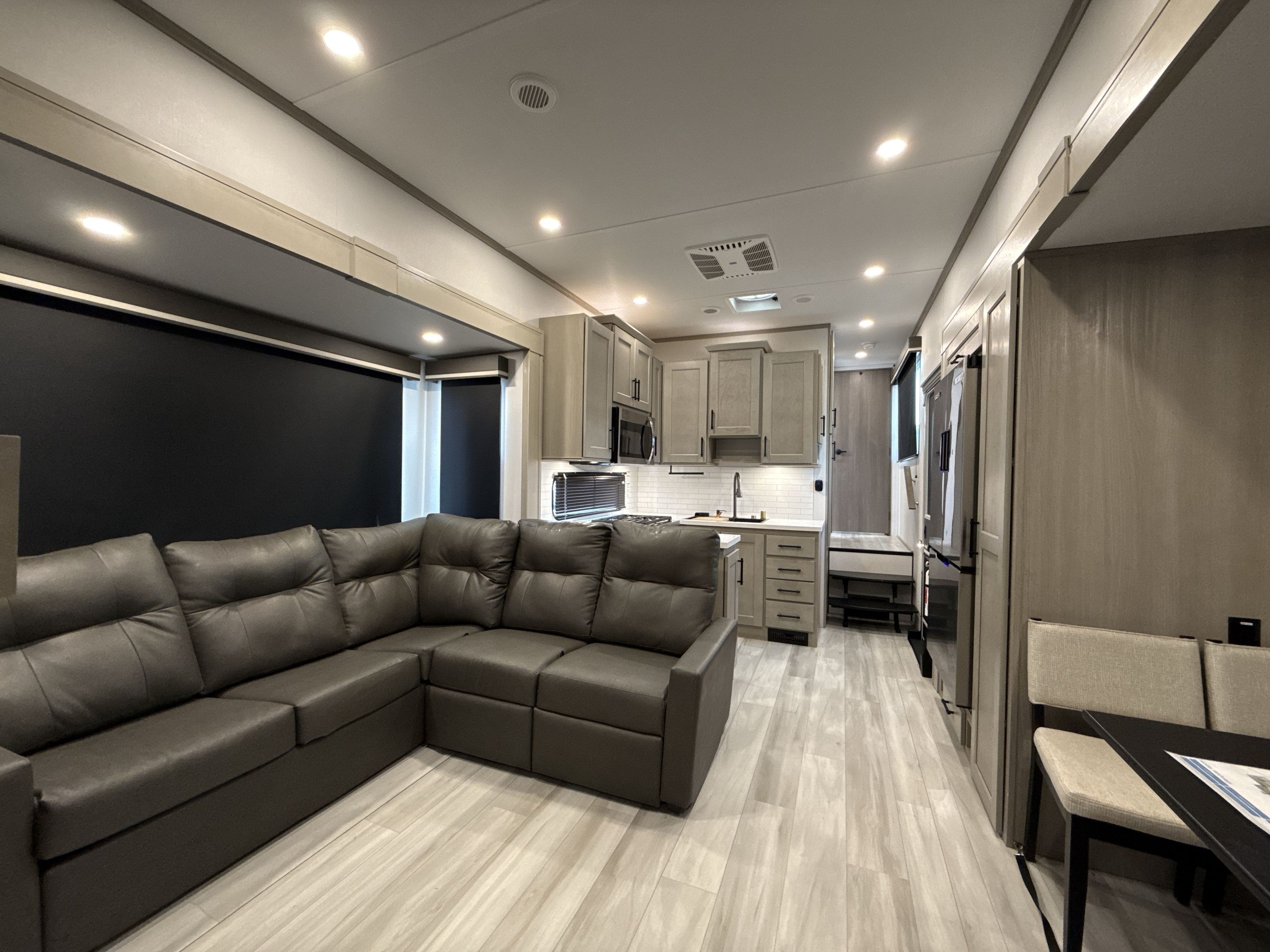 2026 Grand Design INFLUENCE 3804DS in coburg OR