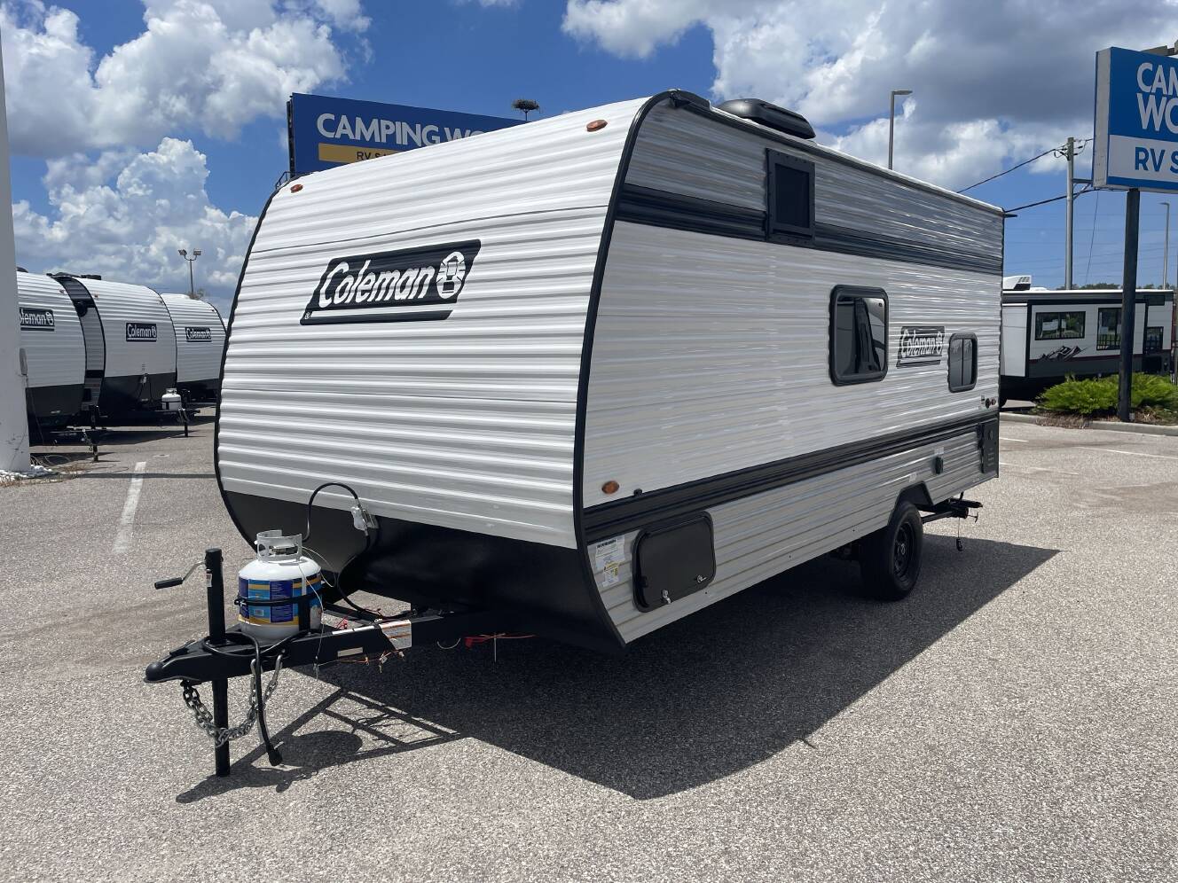 A photo of this 2027 Keystone COLEMAN 17B
