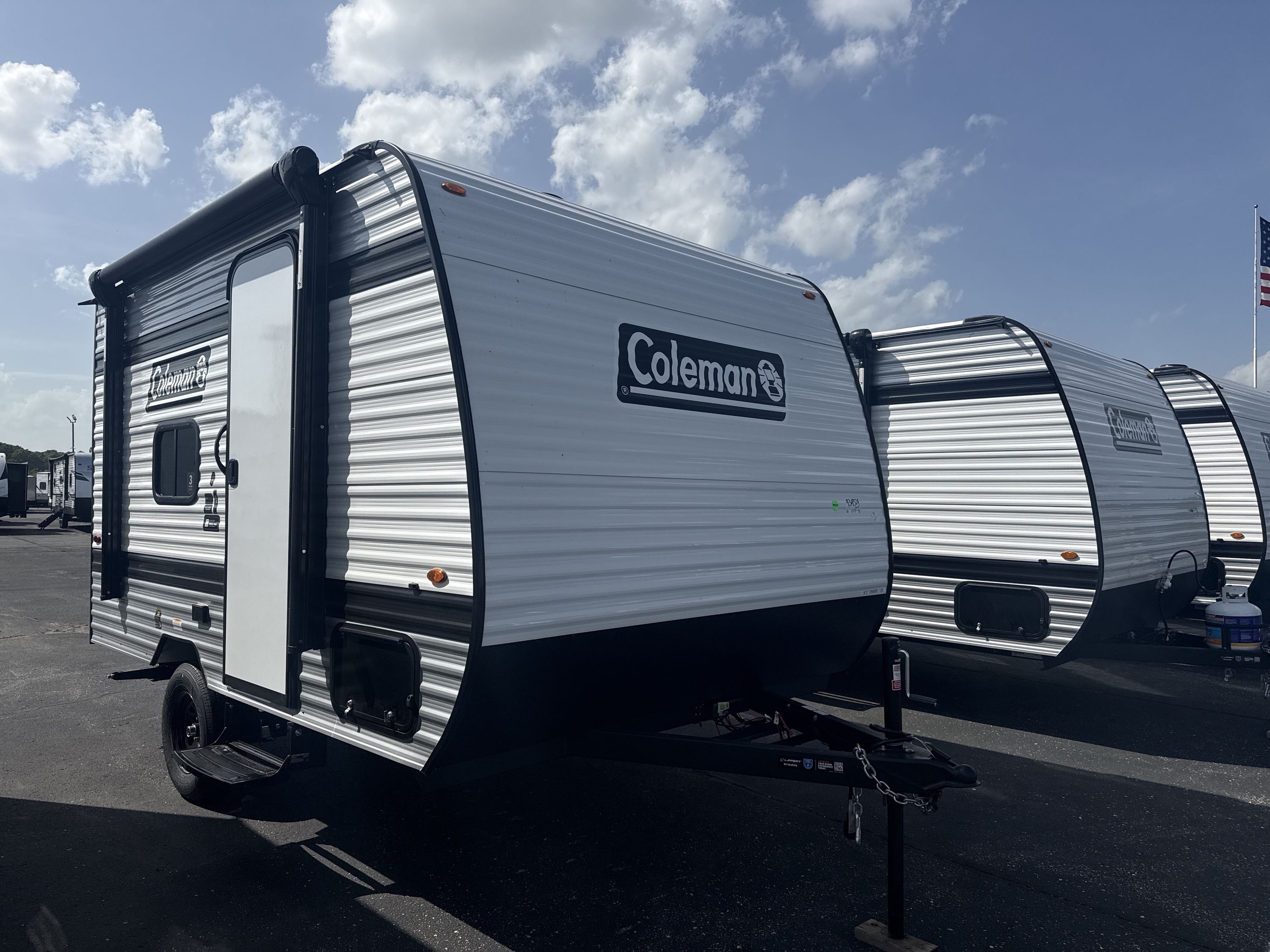 2027 Keystone COLEMAN 13B in sturtevant WI