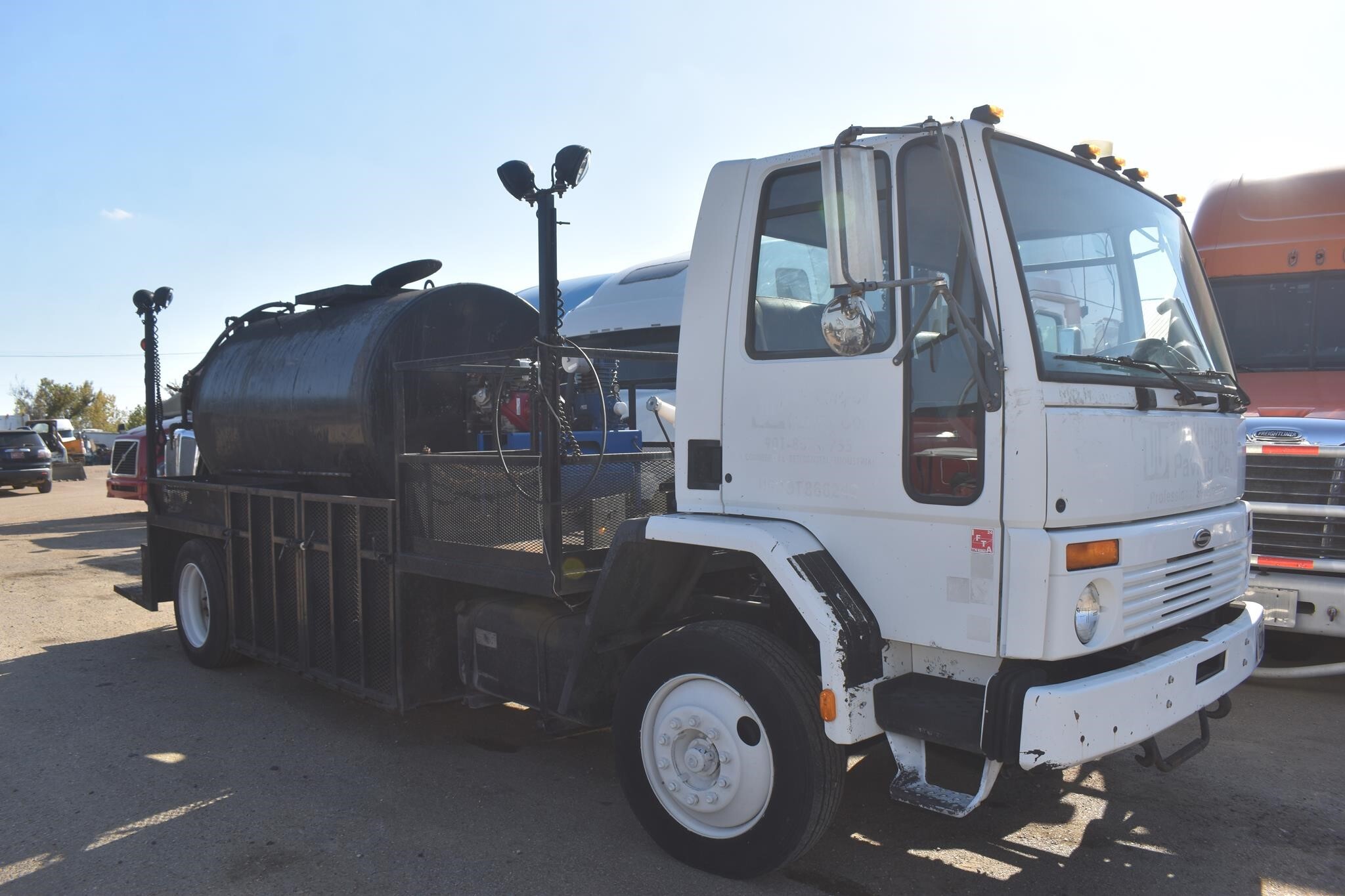 1999 STERLING SC7000 in Covington, TN