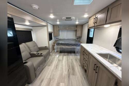 2027 Keystone COLEMAN LIGHT 18RX in vacaville CA