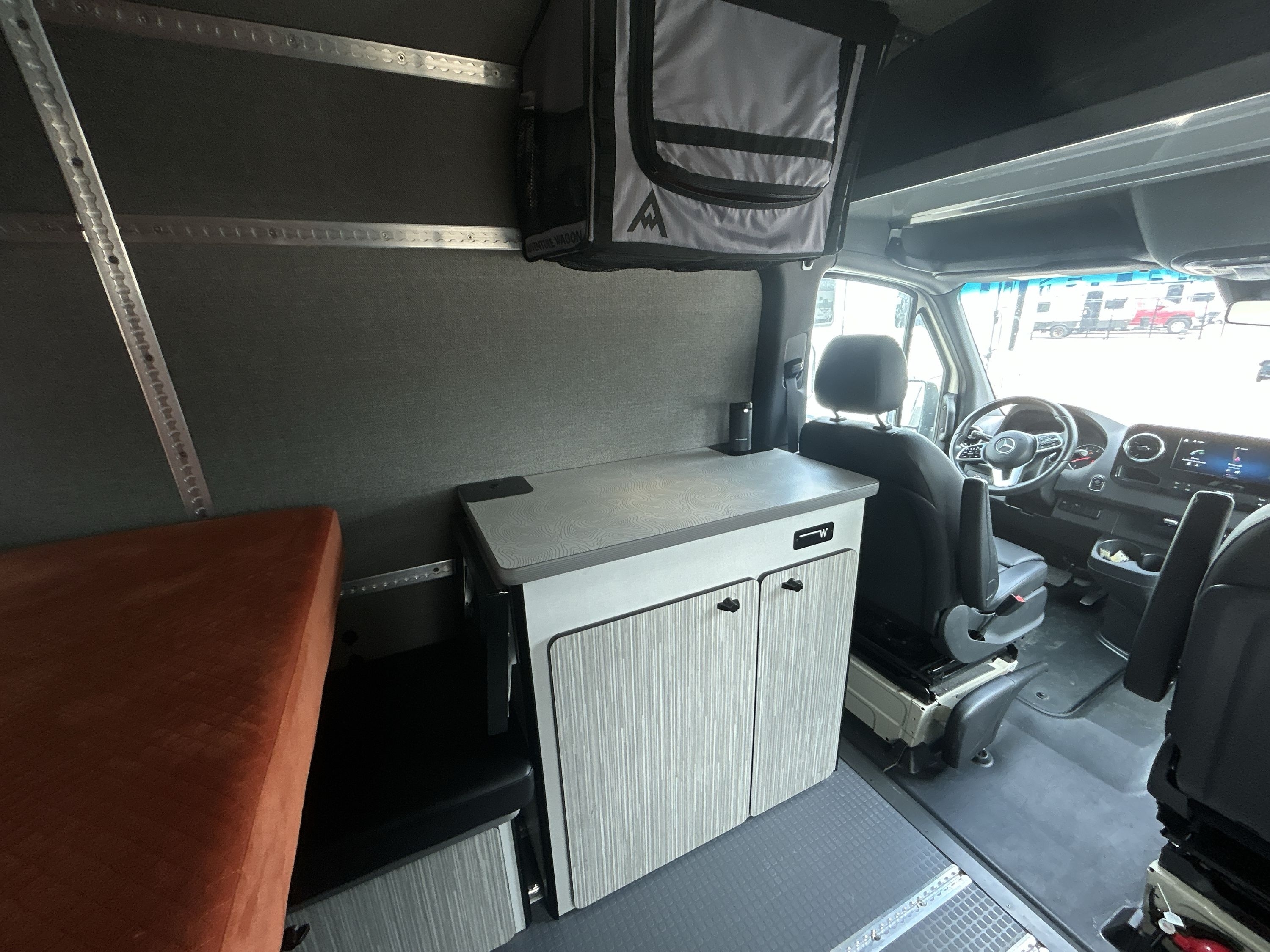 2023 Winnebago ADVENTURE WAGON 44M in lewisville TX