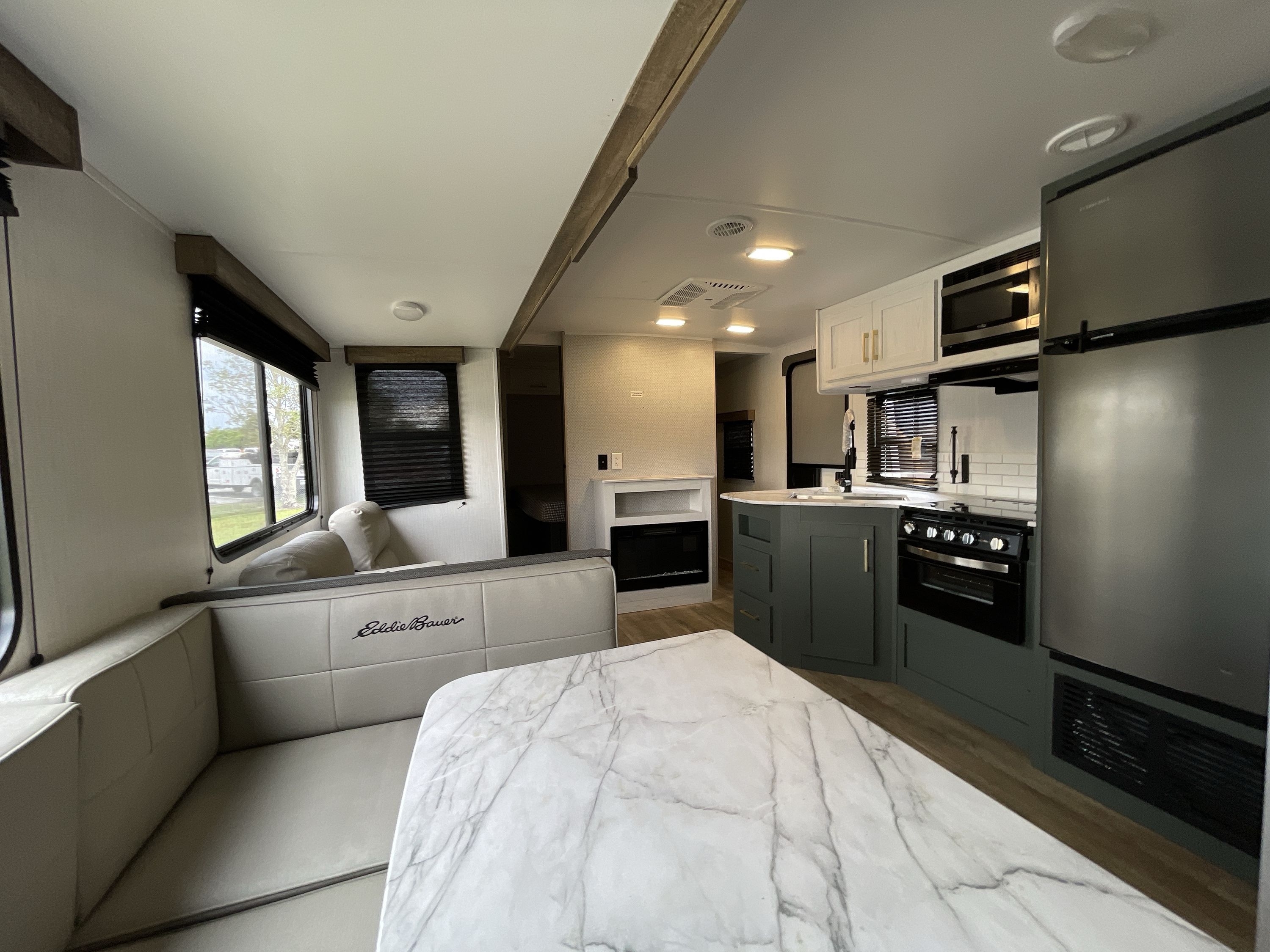 2024 Heartland EDDIE BAUER 324BH-L EBL 324BH in st. augustine FL