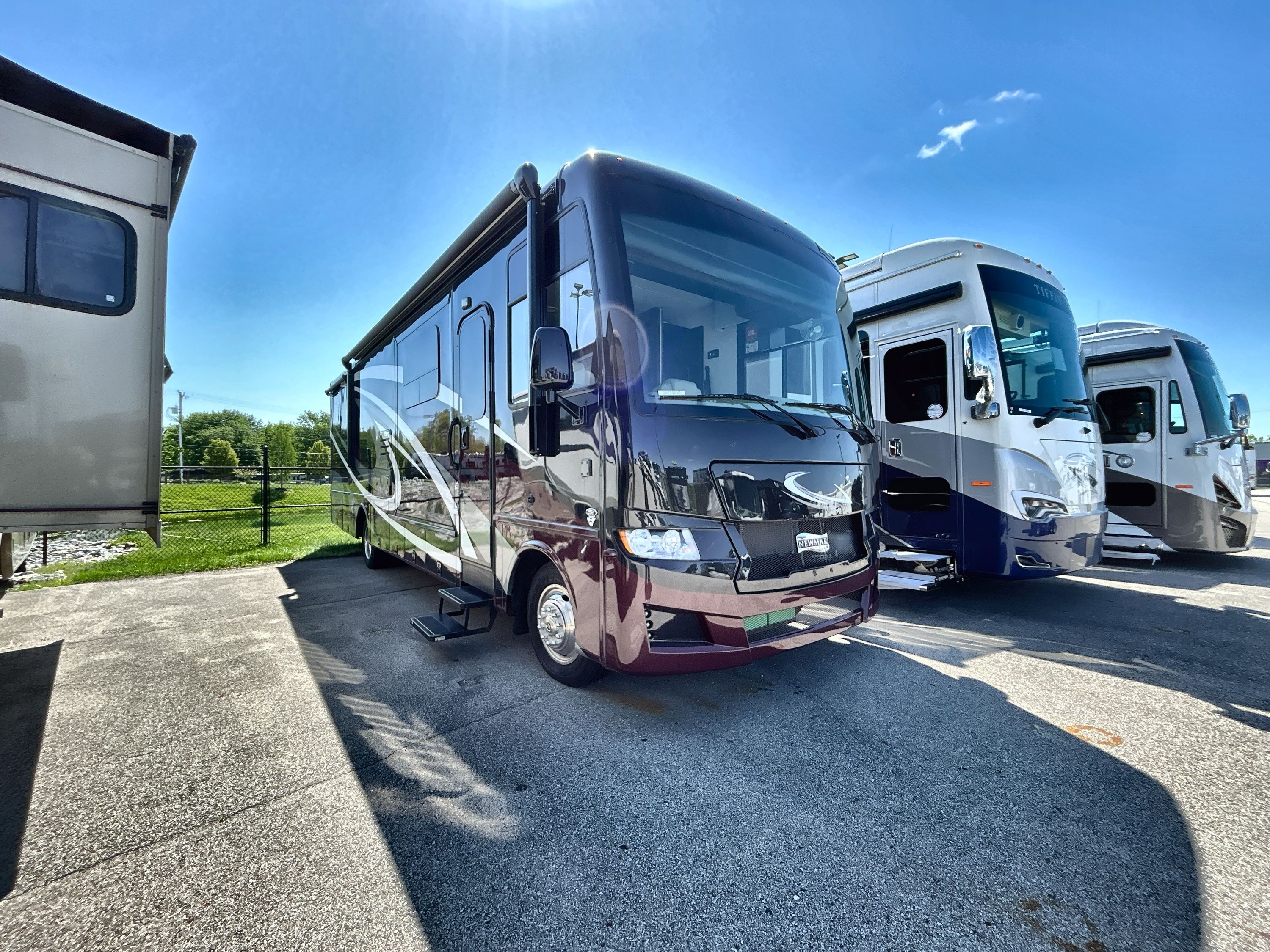 2022 Newmar BAY STAR SPORT 3315 in greenfield IN