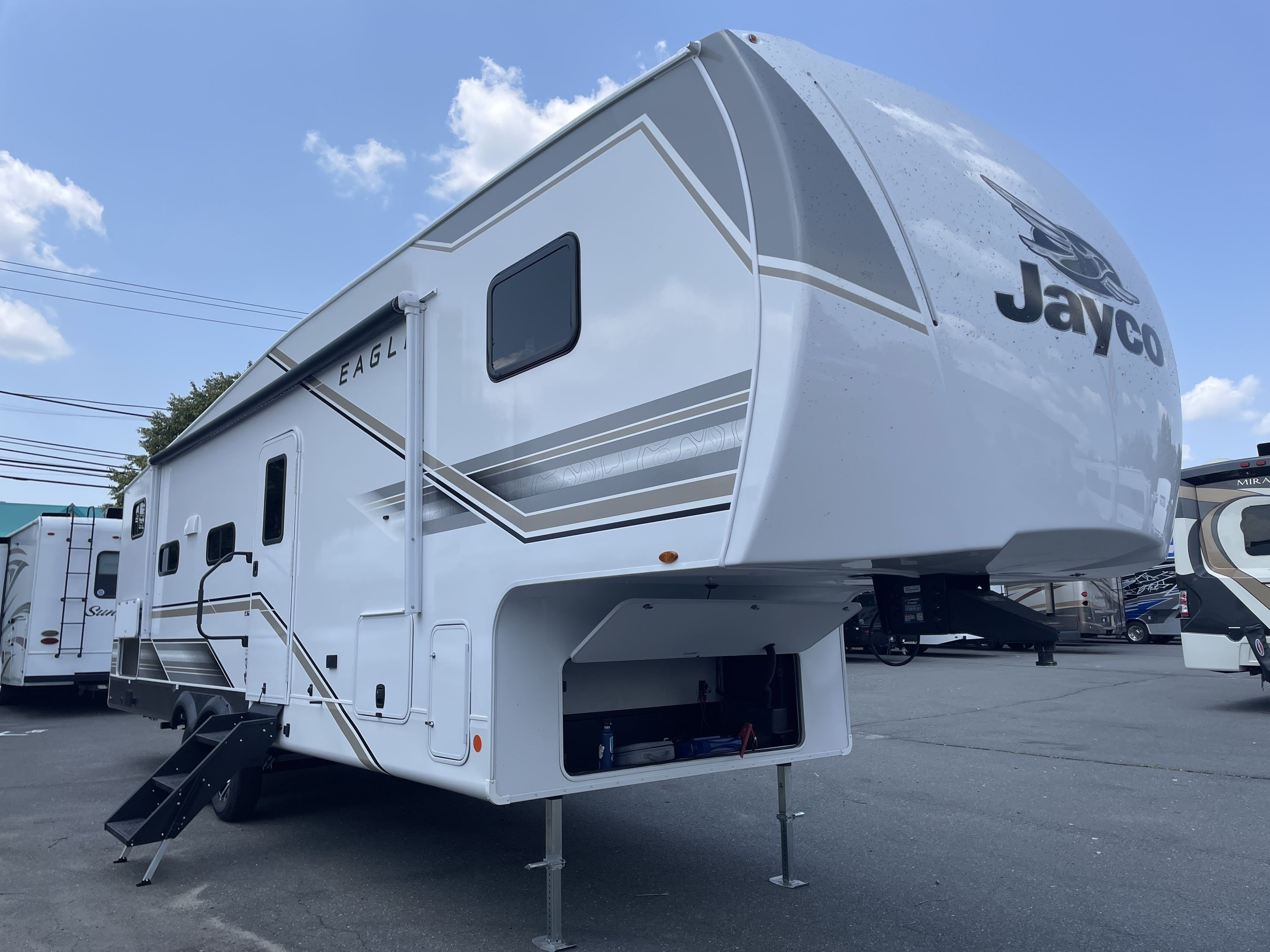 2027 Jayco EAGLE SLE 28BHU in lakewood NJ