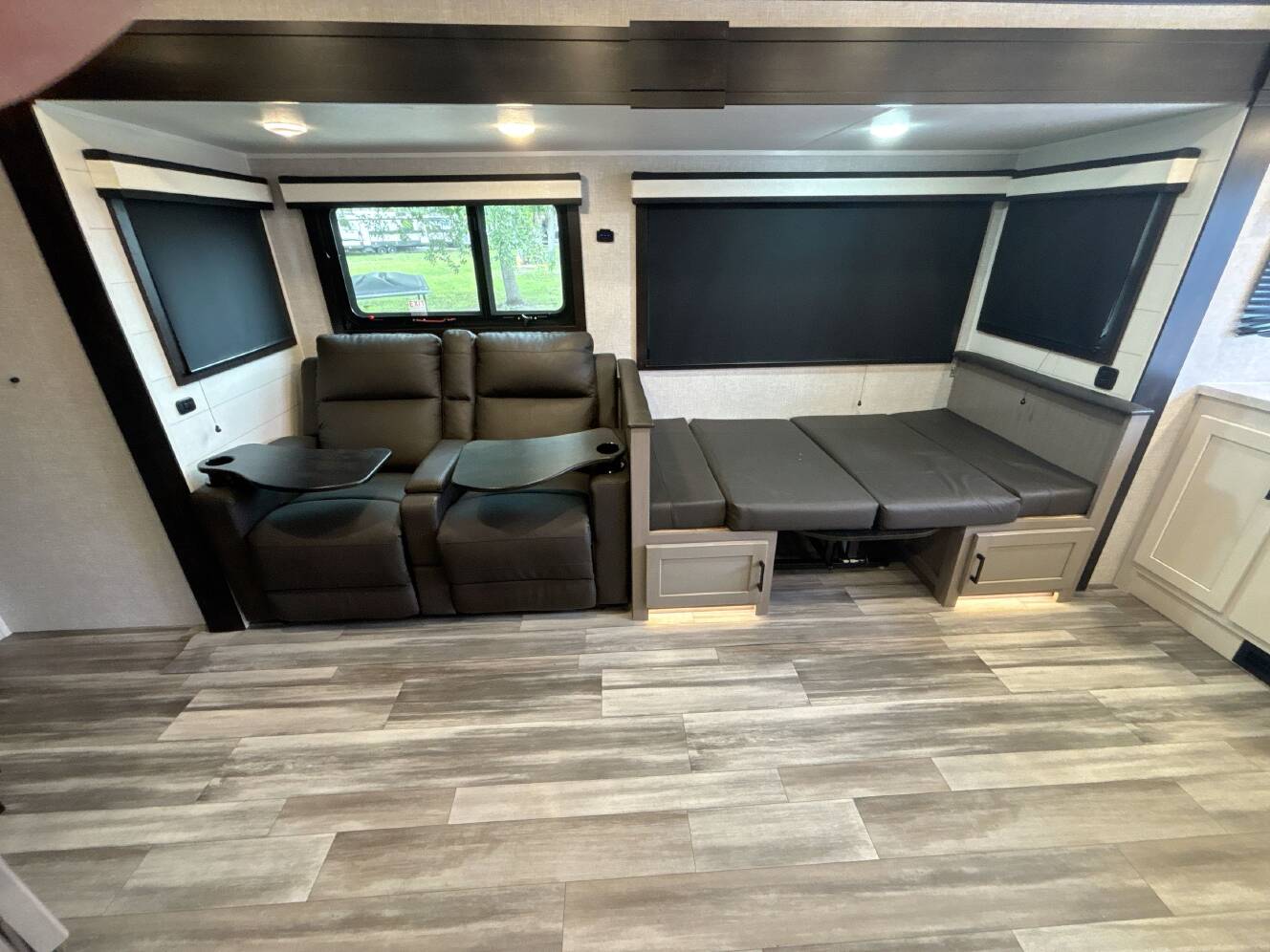 A photo of this 2024 Jayco WHITE HAWK 26FK