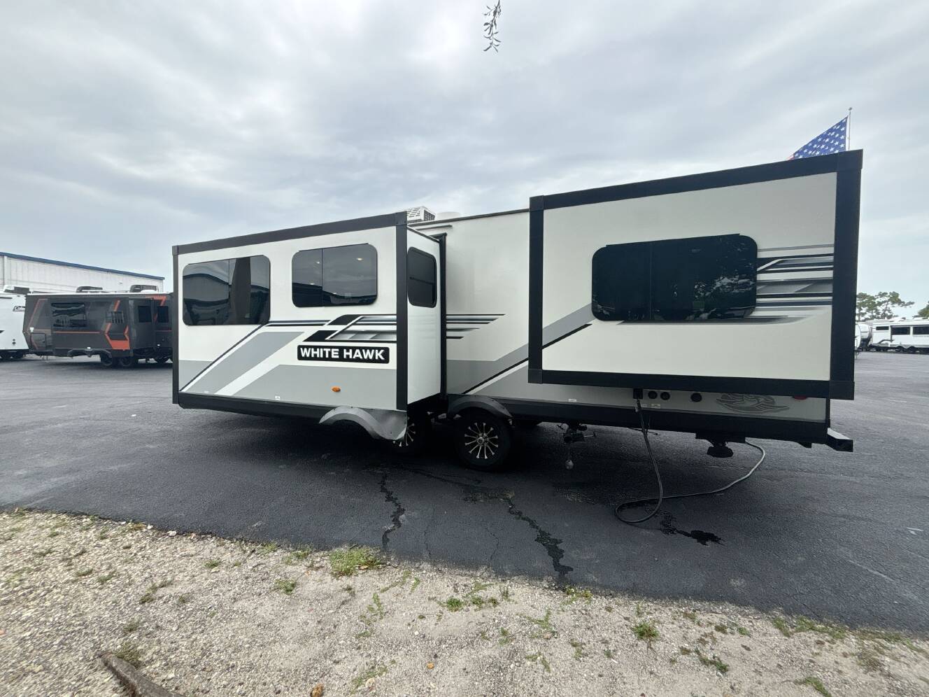 A photo of this 2024 Jayco WHITE HAWK 26FK