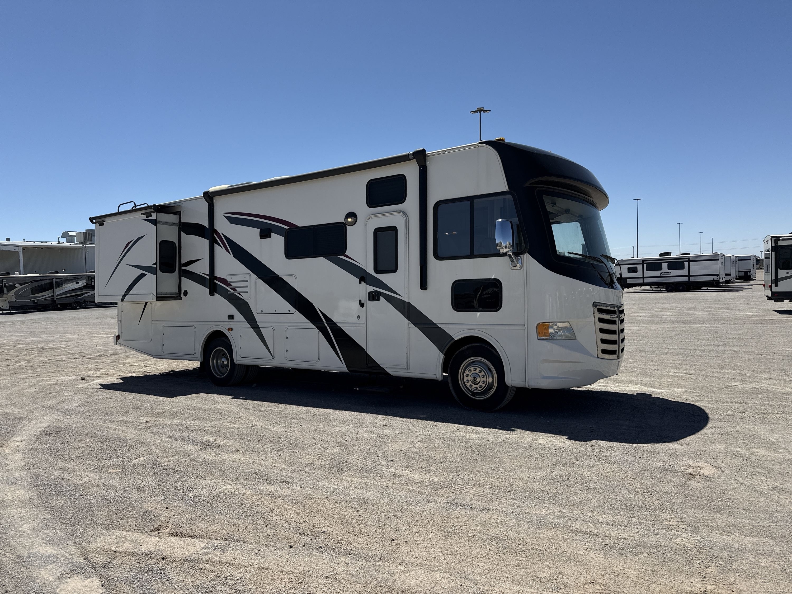 2014 Thor ACE 30.1 RV