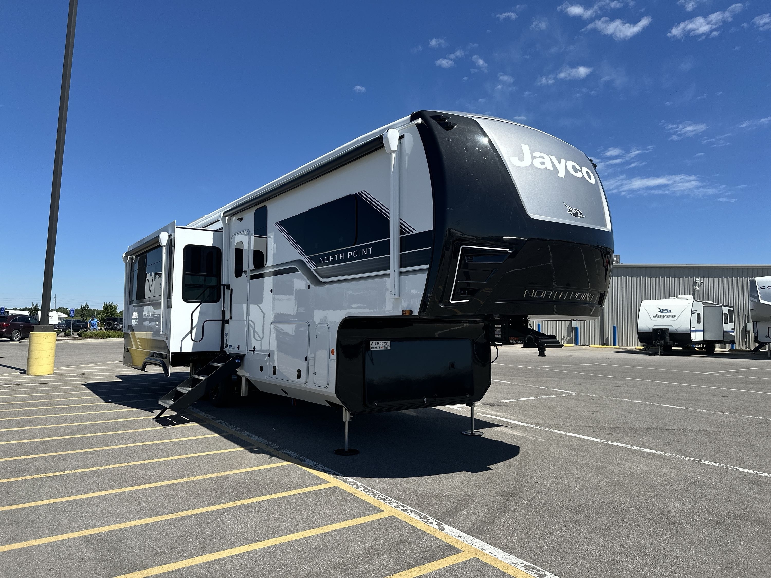 2027 Jayco NORTH POINT 310RLTS in scott city MO