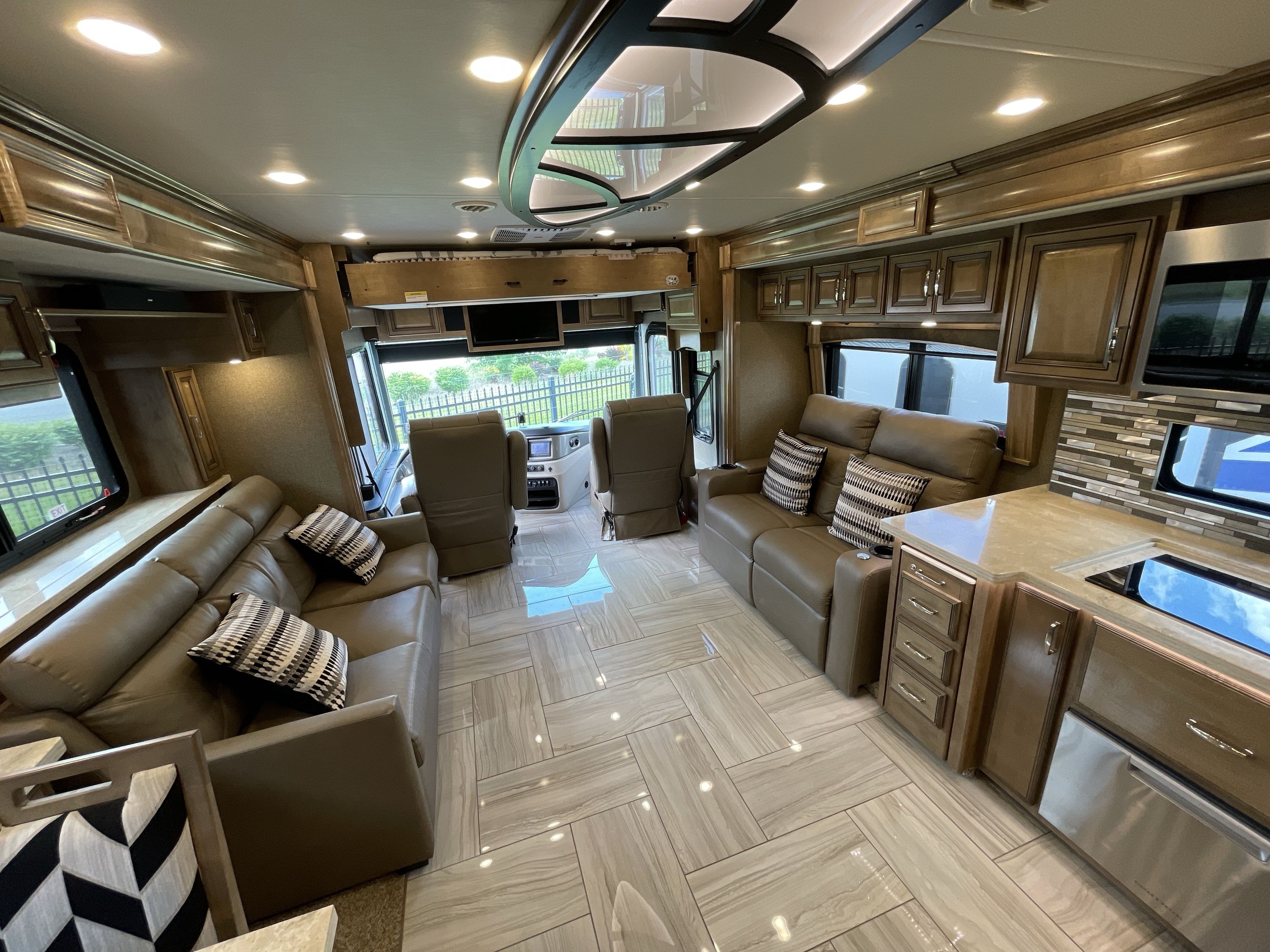 2020 Fleetwood DISCOVERY 38W in liberty lake WA